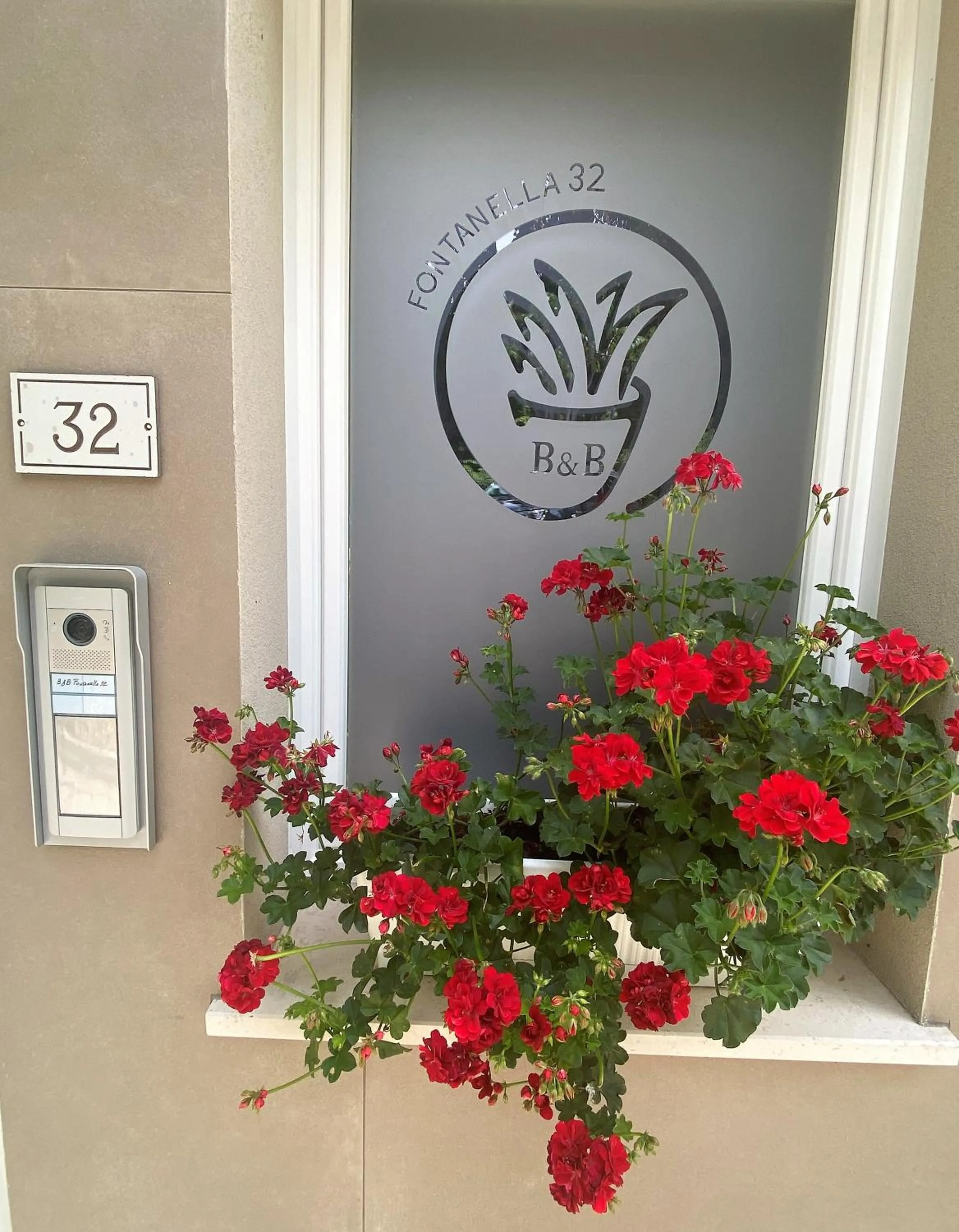 Property logo or sign in B&B Fontanella 32