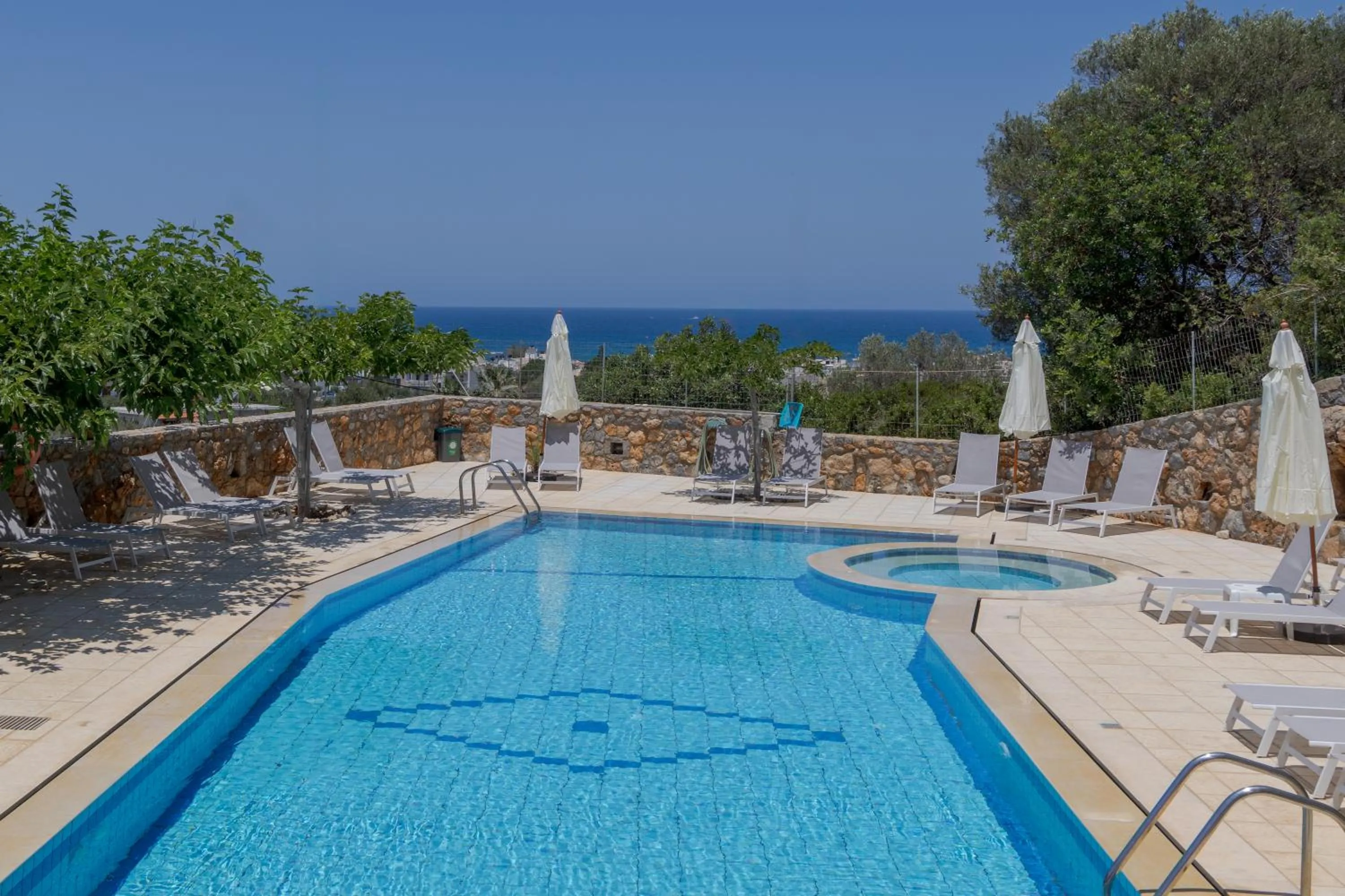 Property building in Sunny Hill by Estia