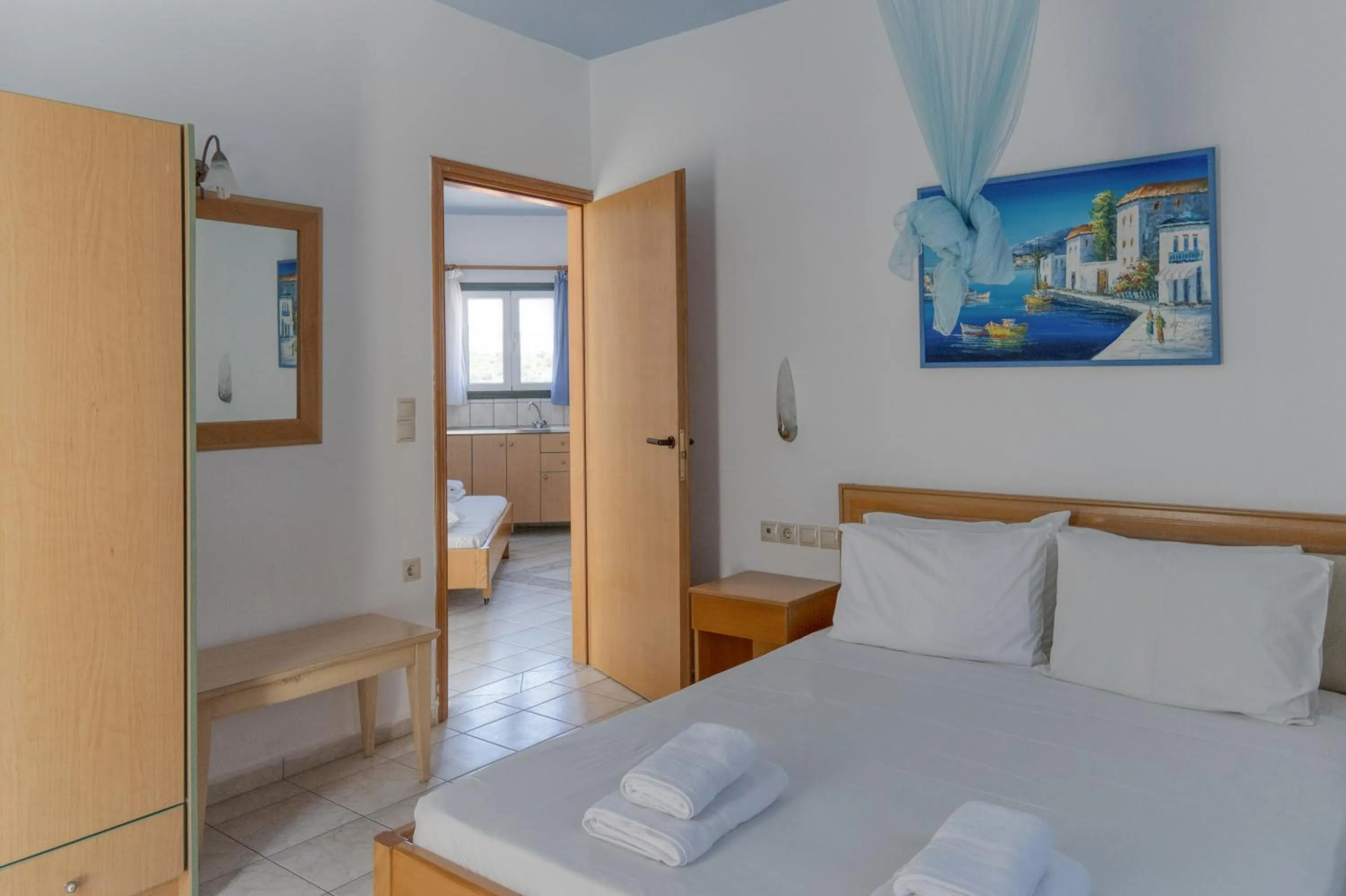 Bed in Sunny Hill by Estia