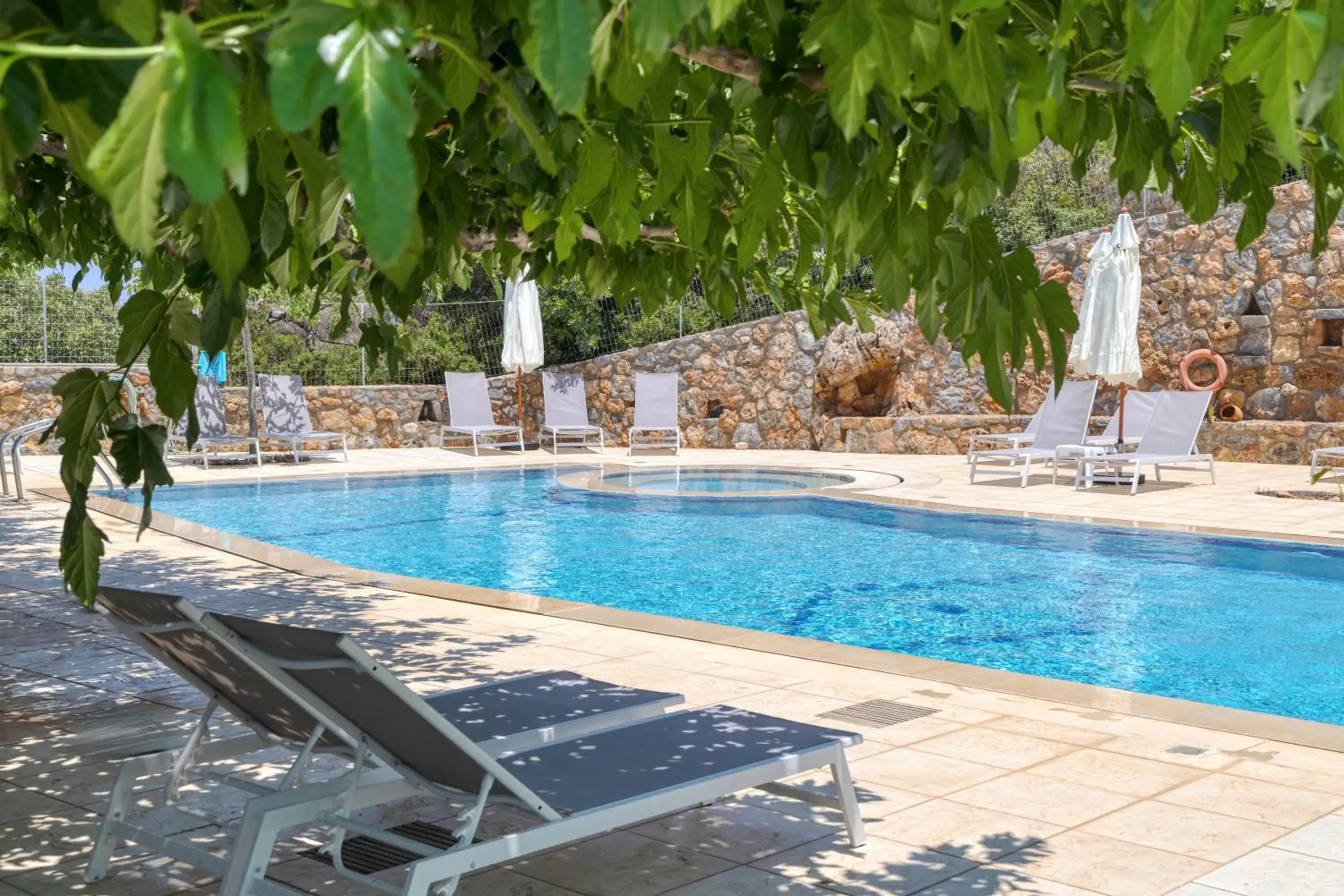 Sunny Hill by Estia ex Mary Sofi Sunny Hill by Estia ex Mary Sofi