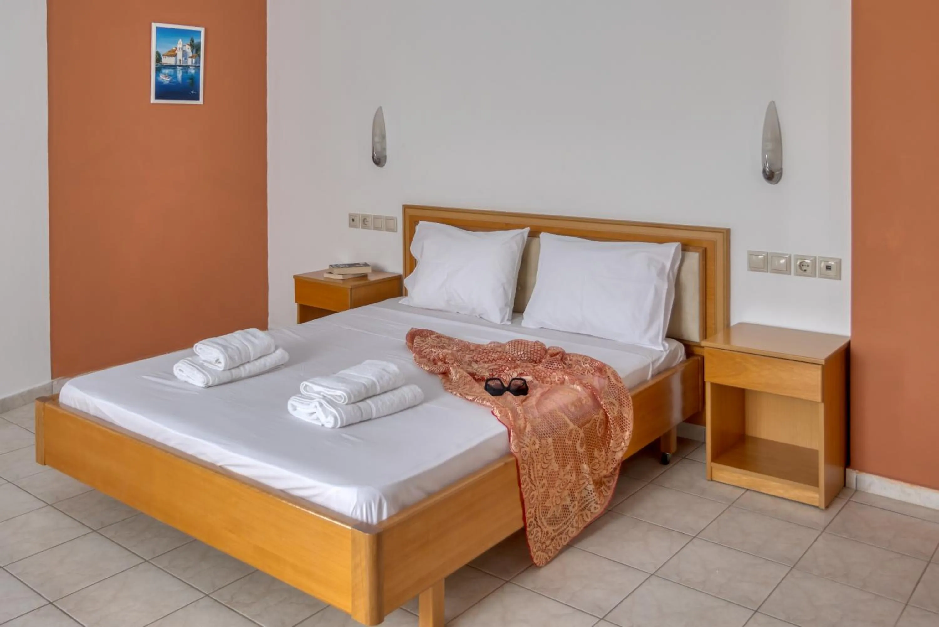 Bed in Sunny Hill by Estia