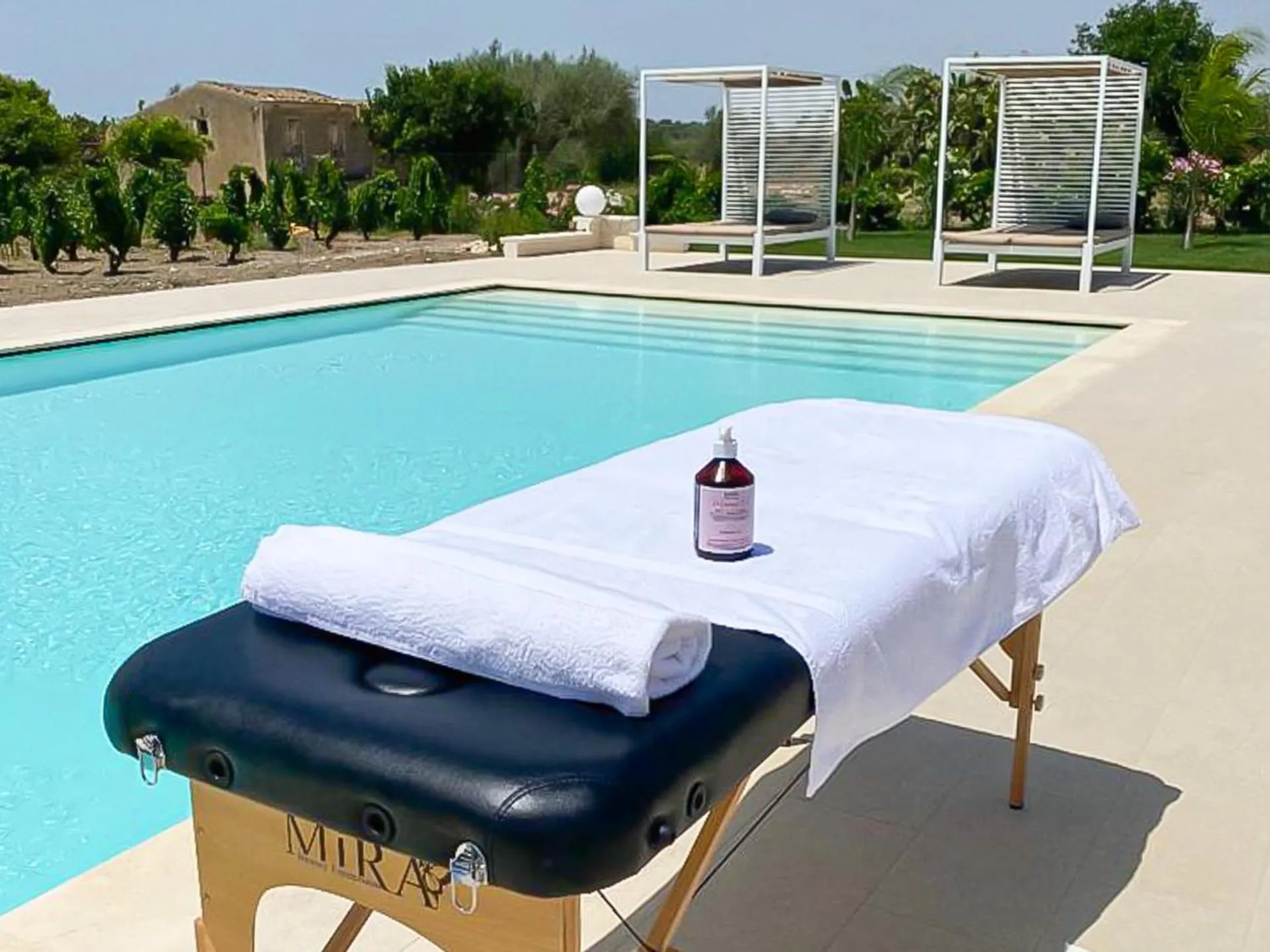 Massage in Dimora Calauriia - Adults Only