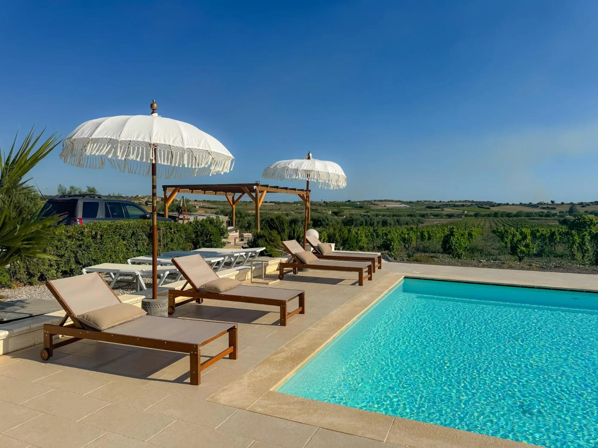 Swimming pool in Dimora Calauriia - Adults Only