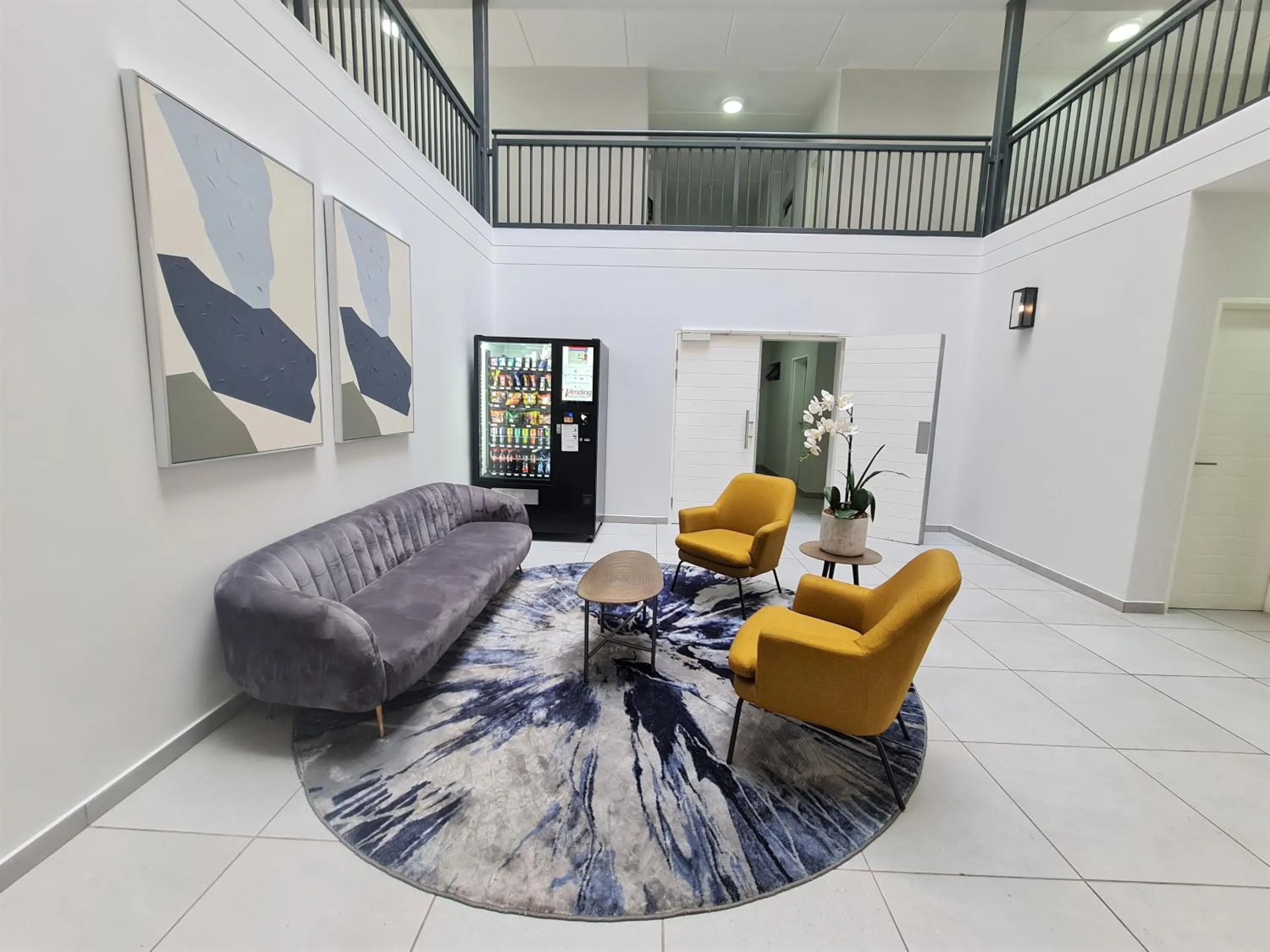 Seating area in MINT Express Melrose View