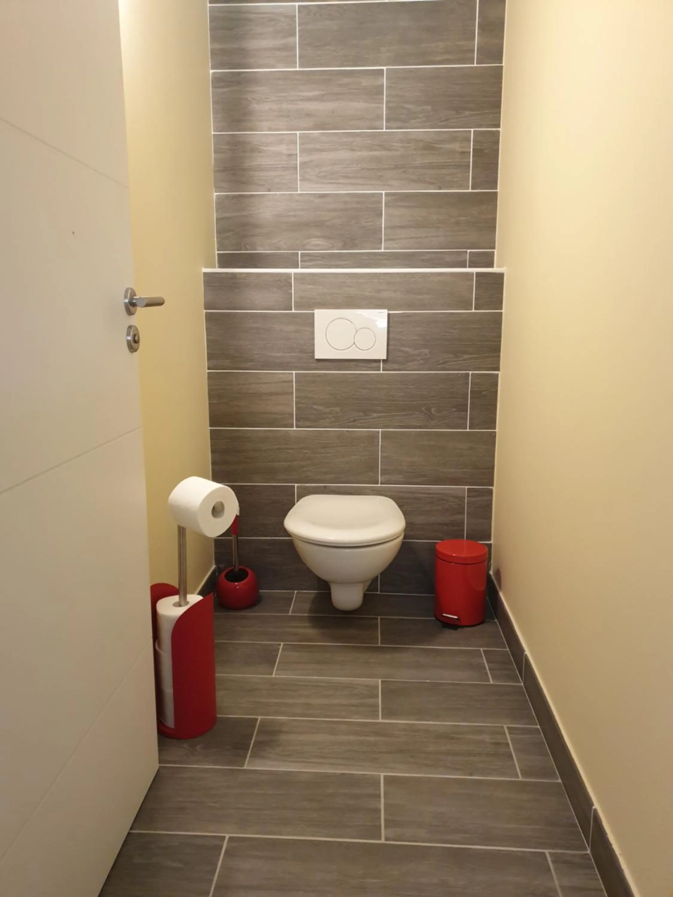 Toilet in Chambres et Table d'hôtes "La Pastorale Gourmande" FR - NE - EN - DE - IT