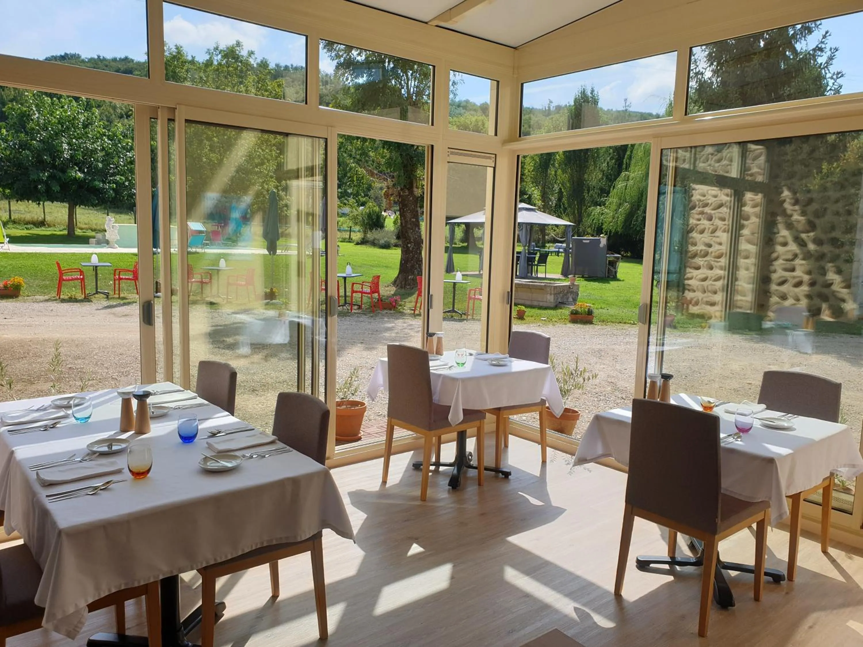 Restaurant/places to eat in Chambres et Table d'hôtes "La Pastorale Gourmande" FR - NE - EN - DE - IT