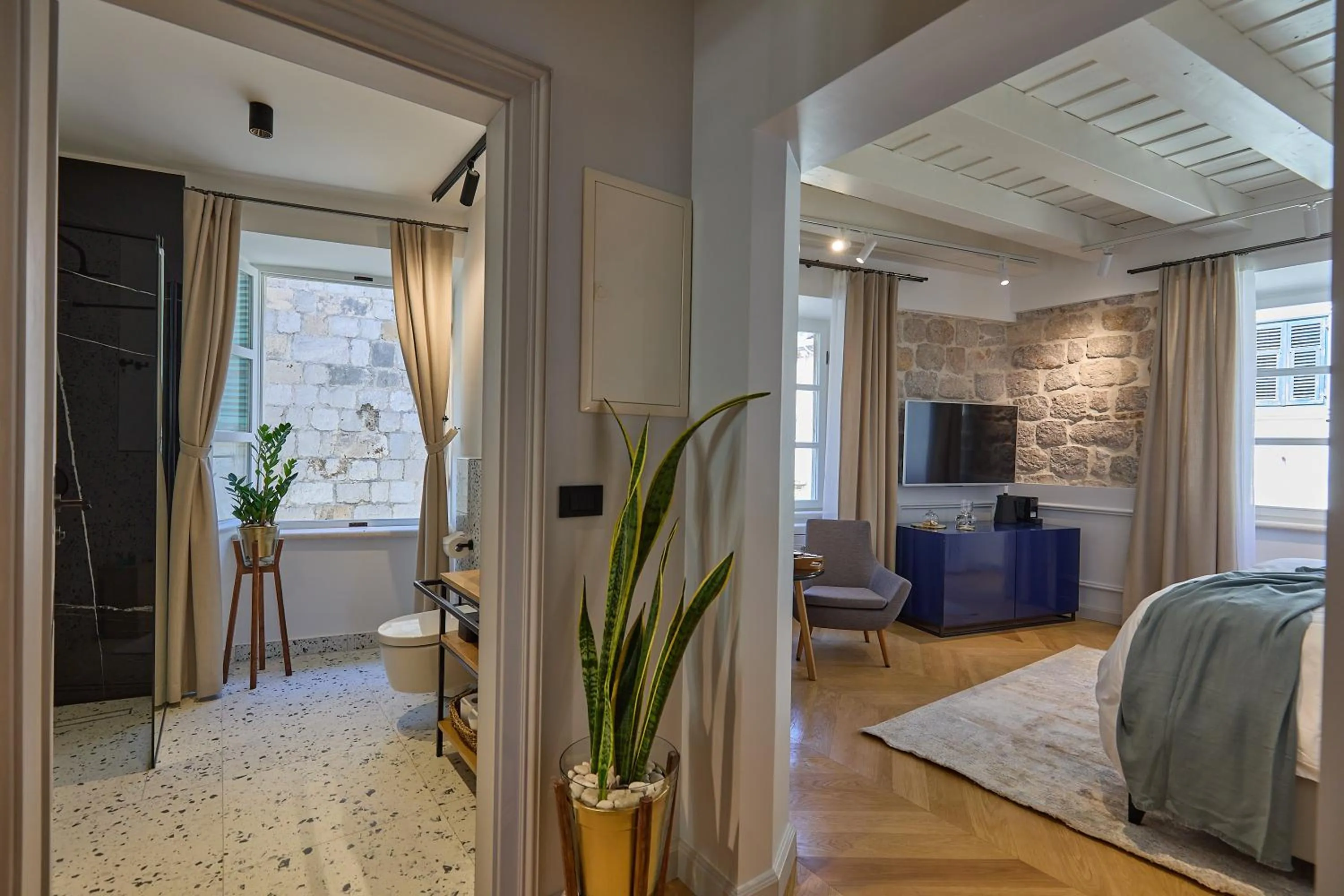 Bathroom, Bed in Bota Palace
