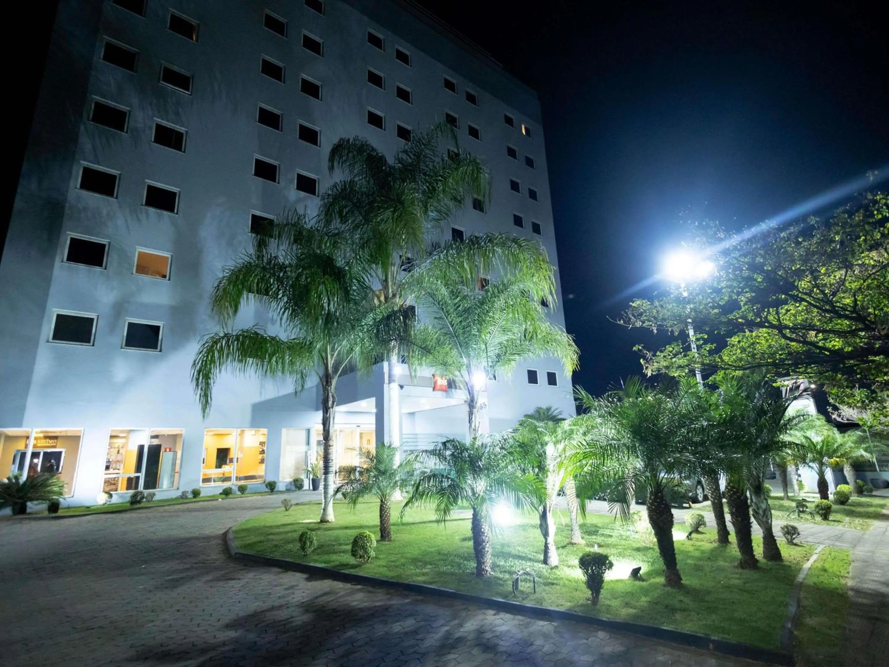 Other in ibis Contagem Ceasa