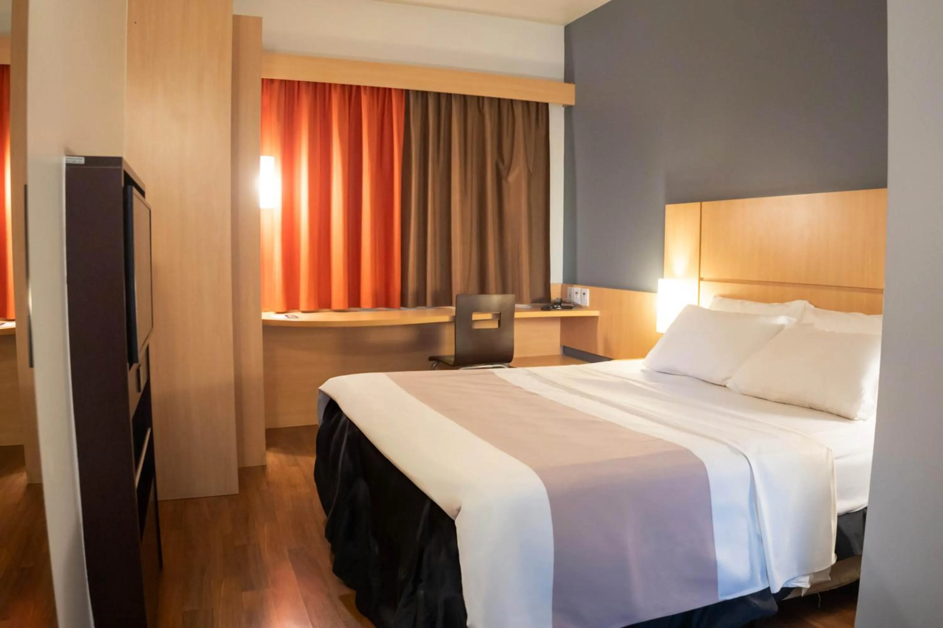 Bed in ibis Contagem Ceasa