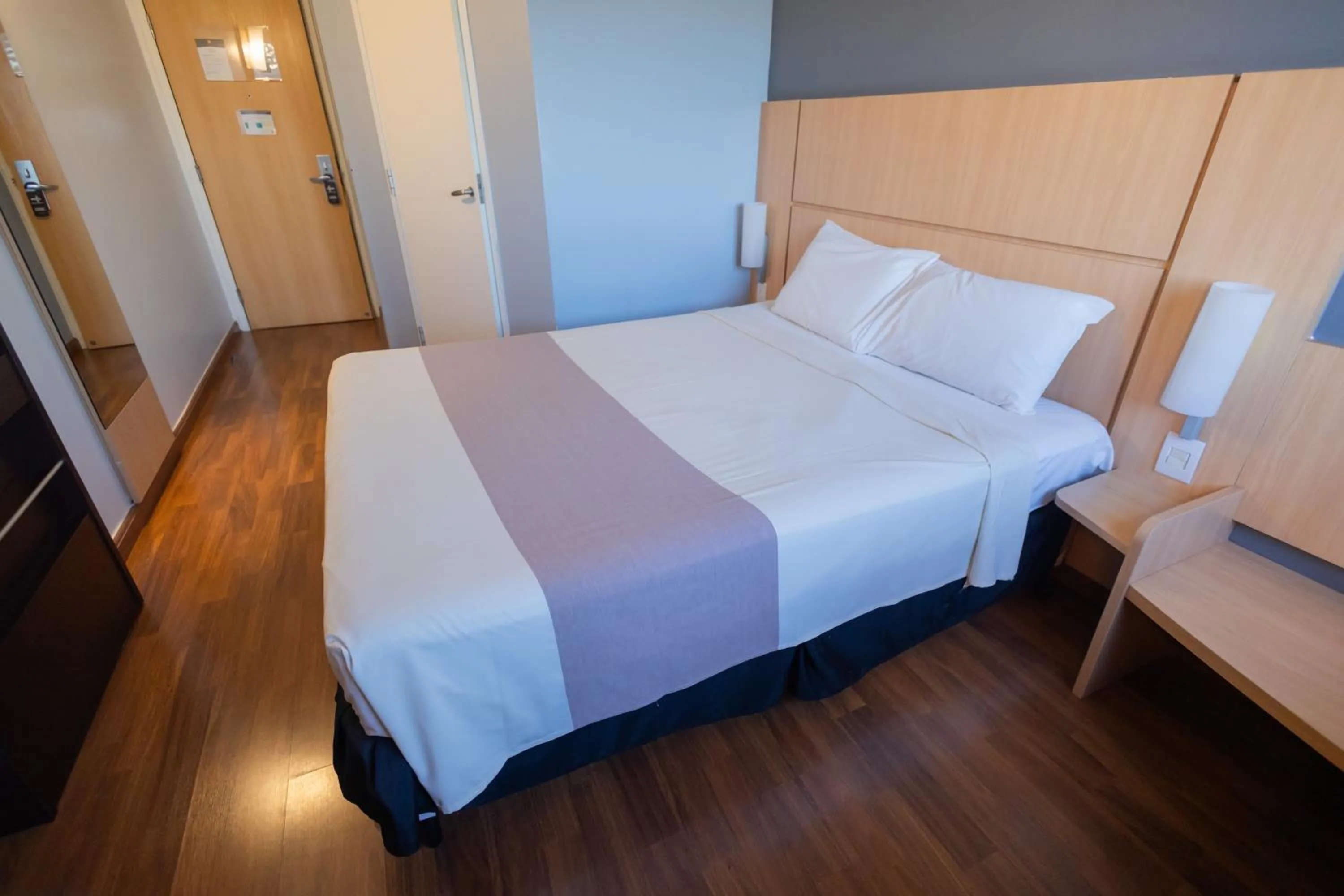 Bed in ibis Contagem Ceasa