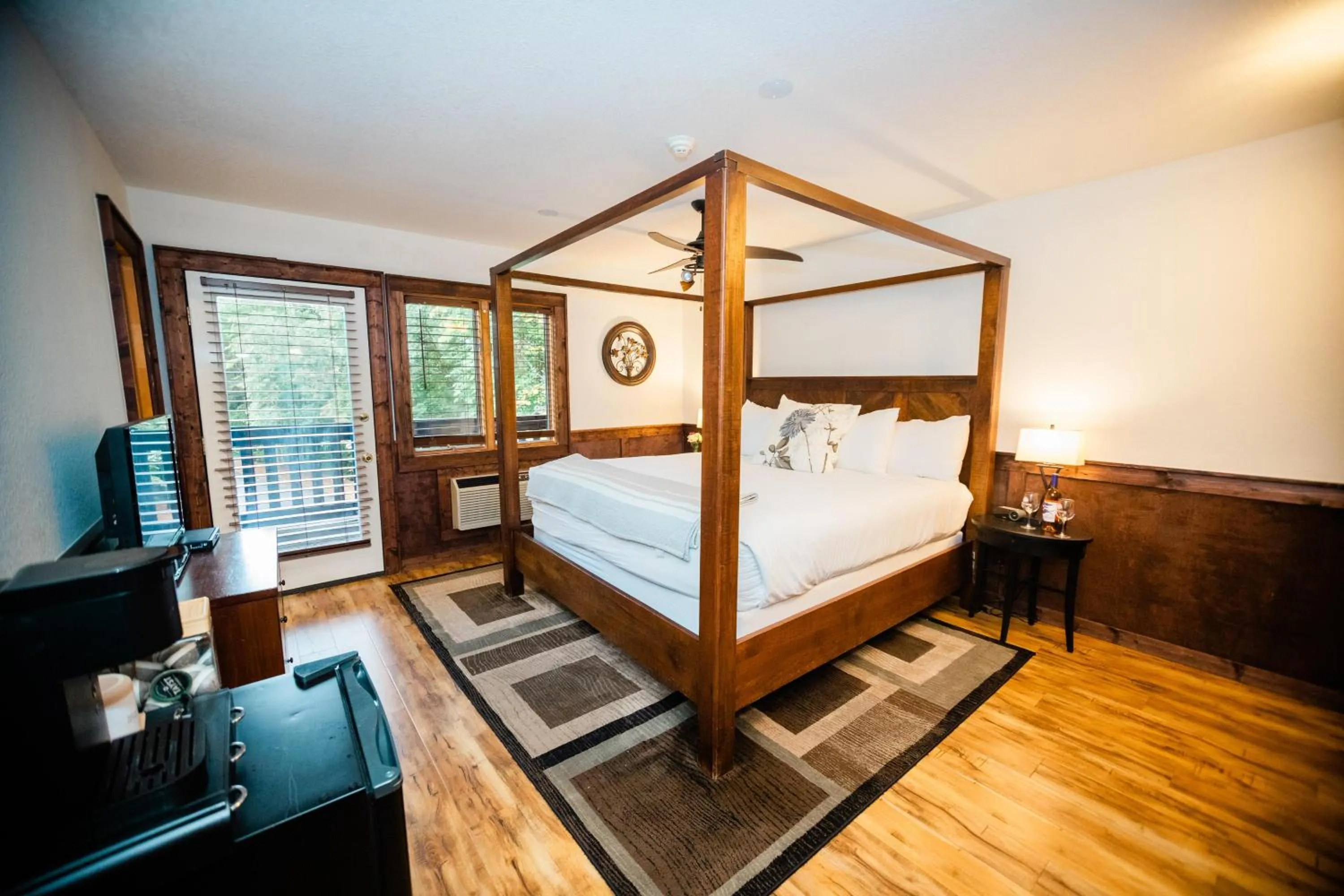 Bed in Sylvan Valley Lodge and Cellars