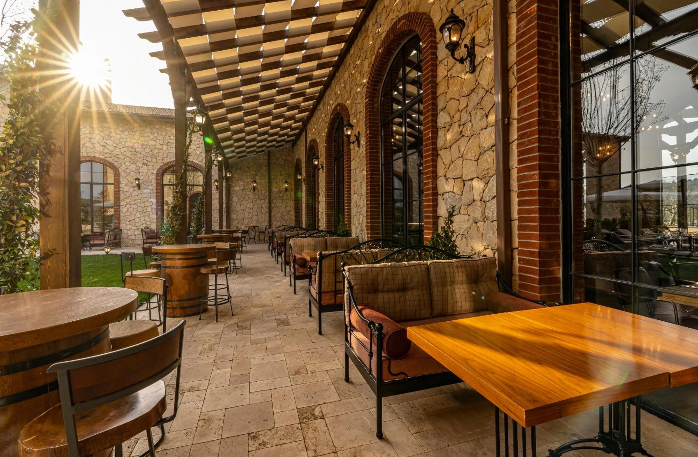 Restaurant/places to eat in Bengodi Boutique Hotel