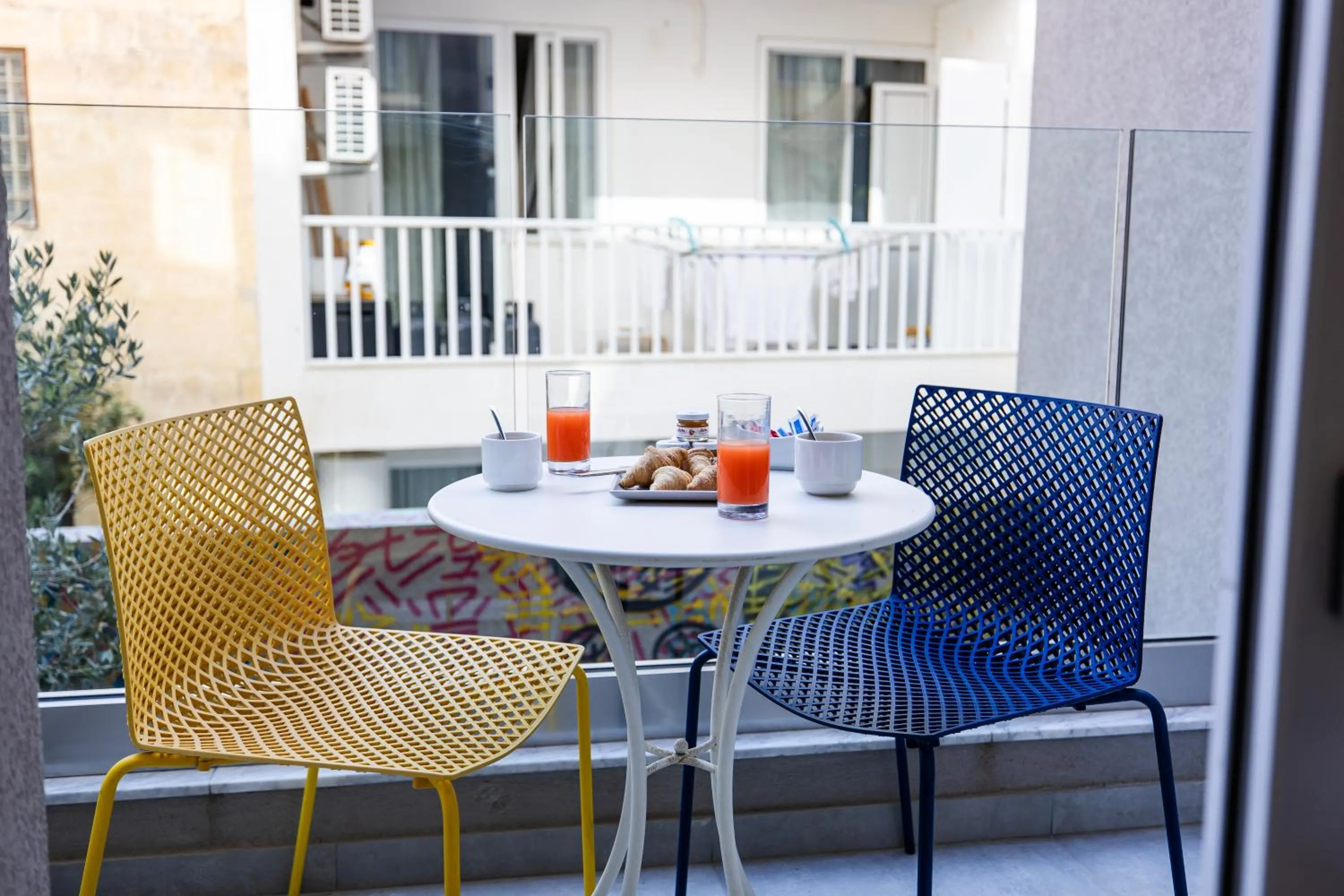 Balcony/Terrace in Flamingo Hotel Malta