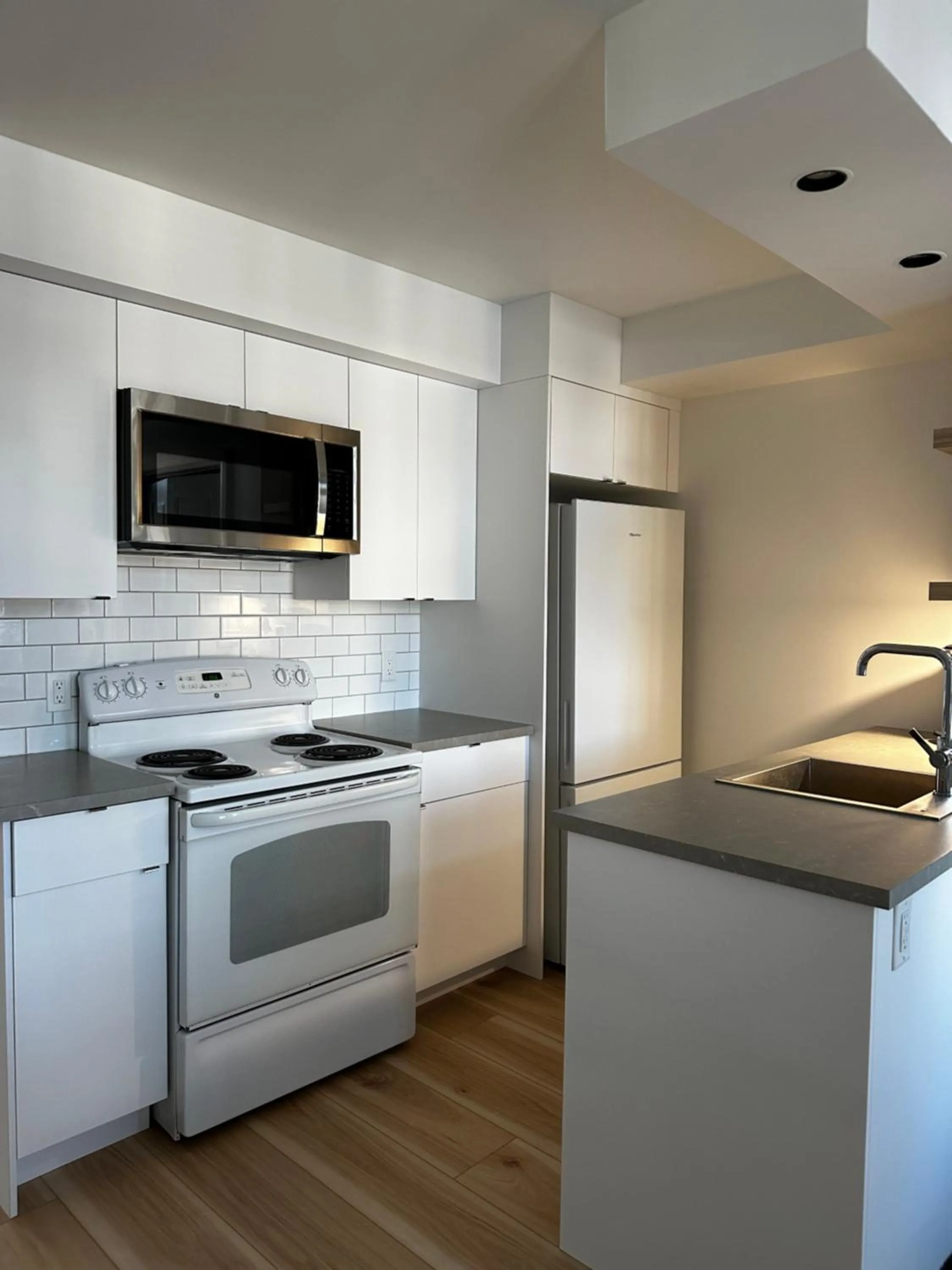 kitchen in L'appartement BOHO avec parking