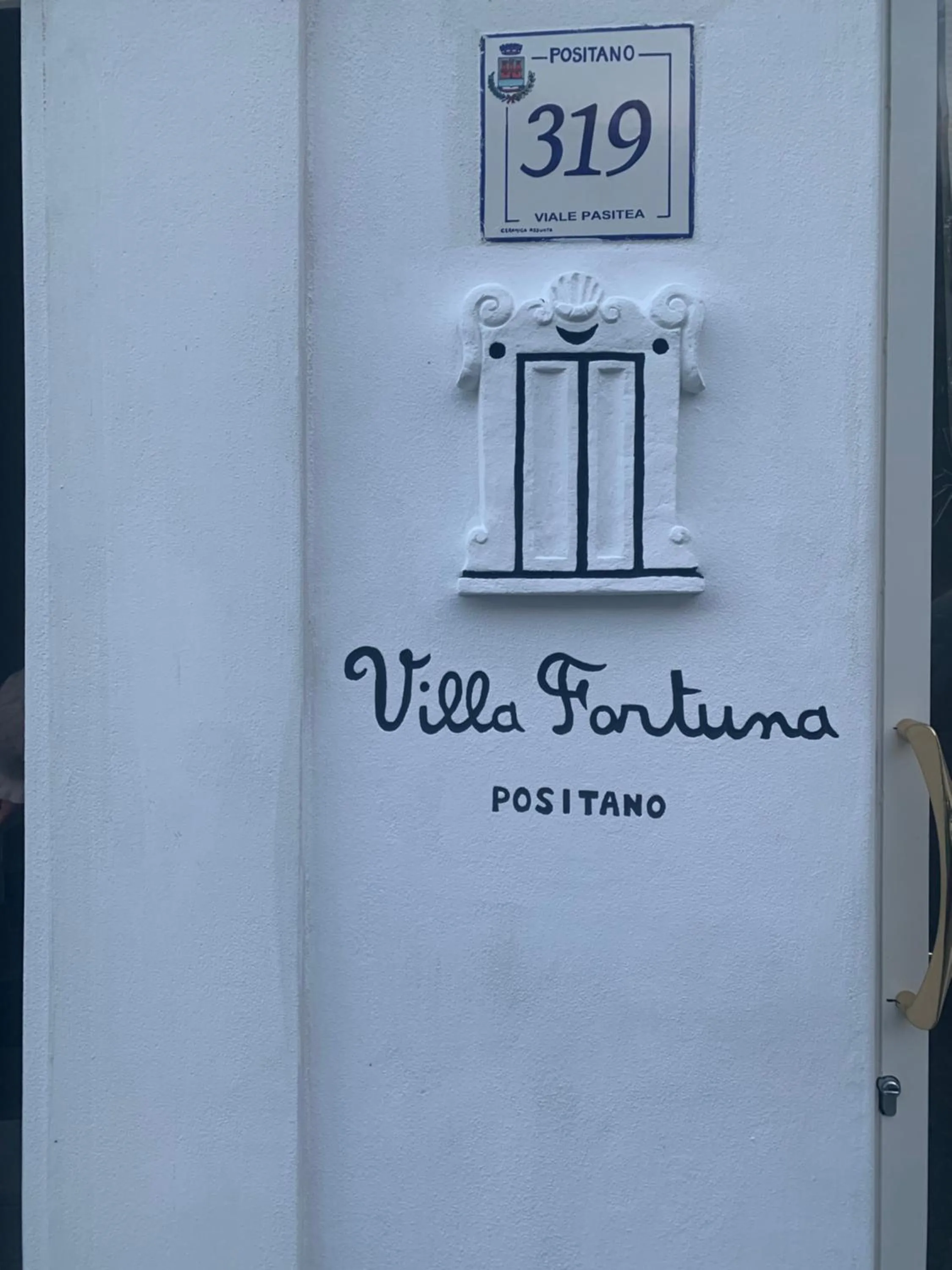 Property building in Villa Fortuna