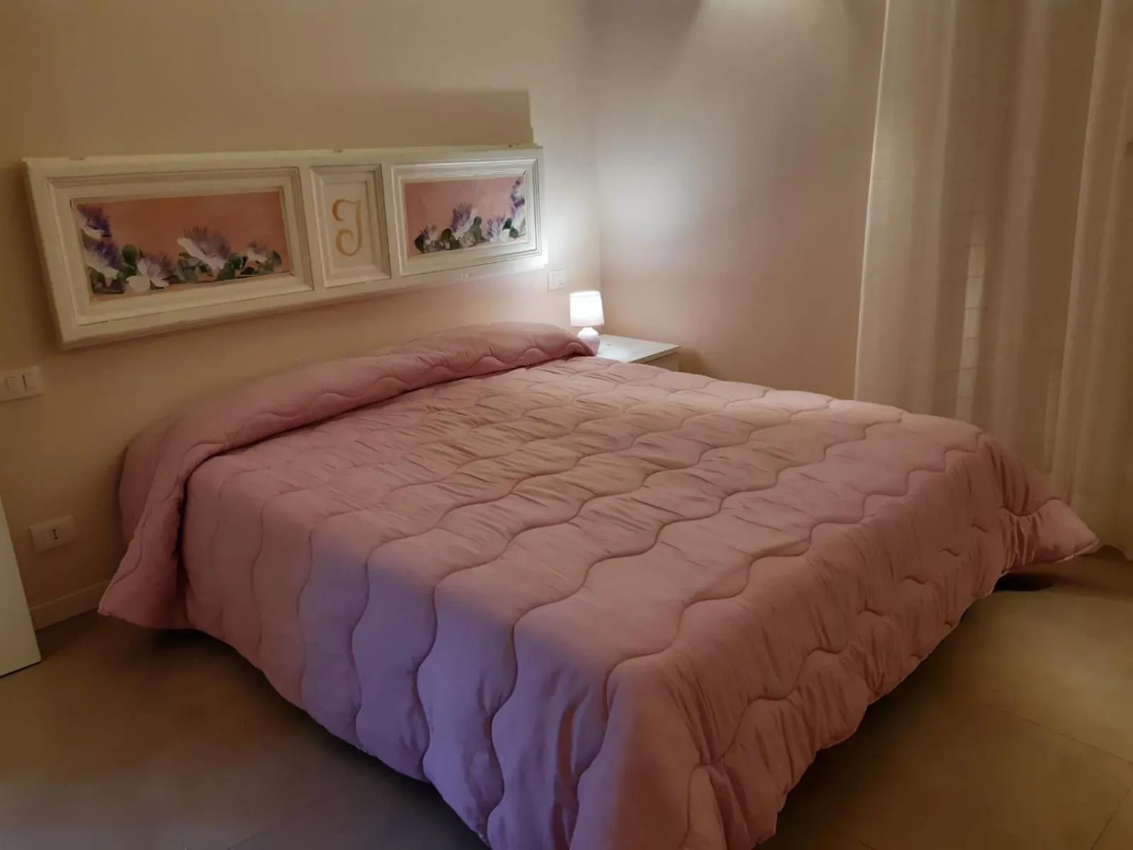 Photo of the whole room, Bed in San Domenico Casa Vacanze