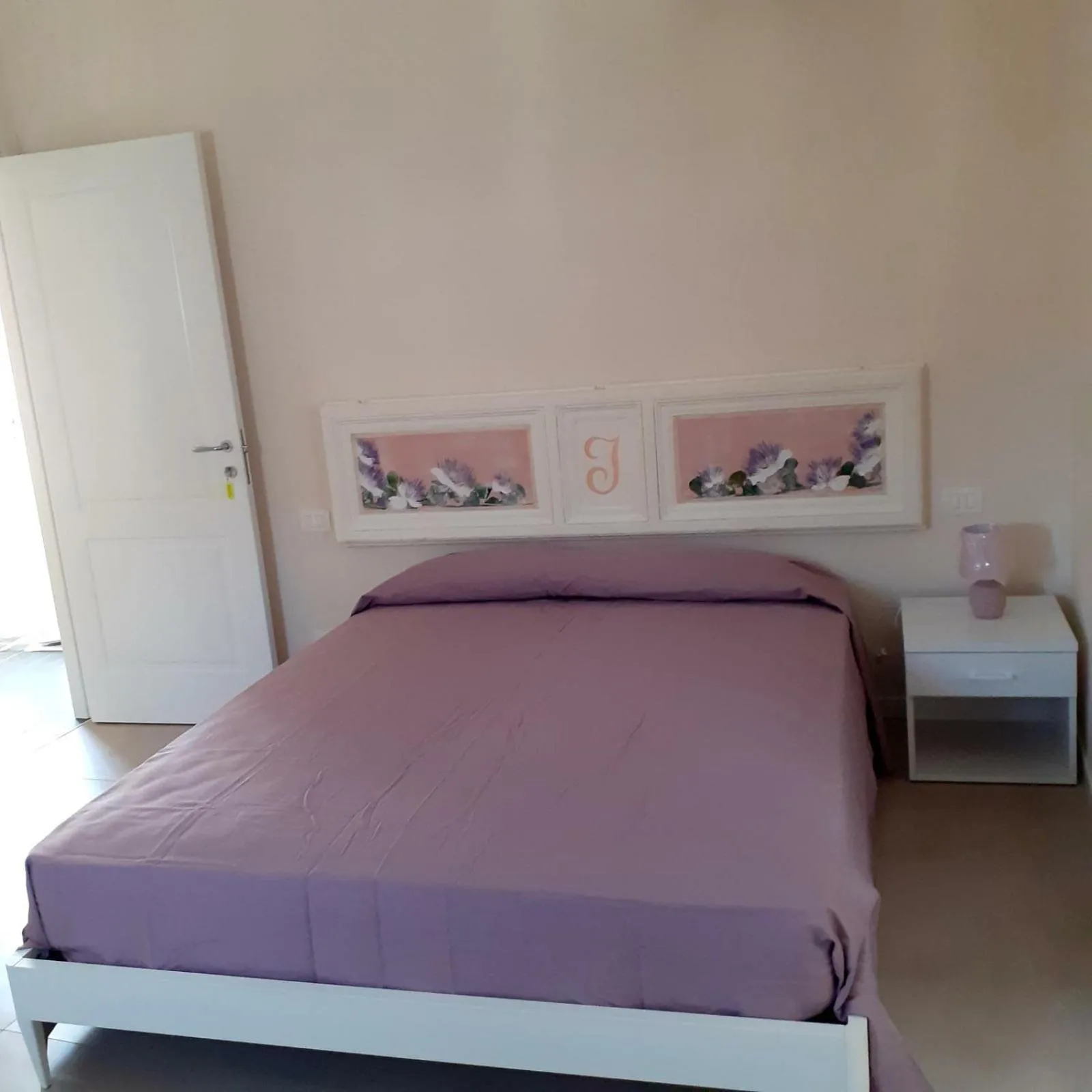 Photo of the whole room, Bed in San Domenico Casa Vacanze