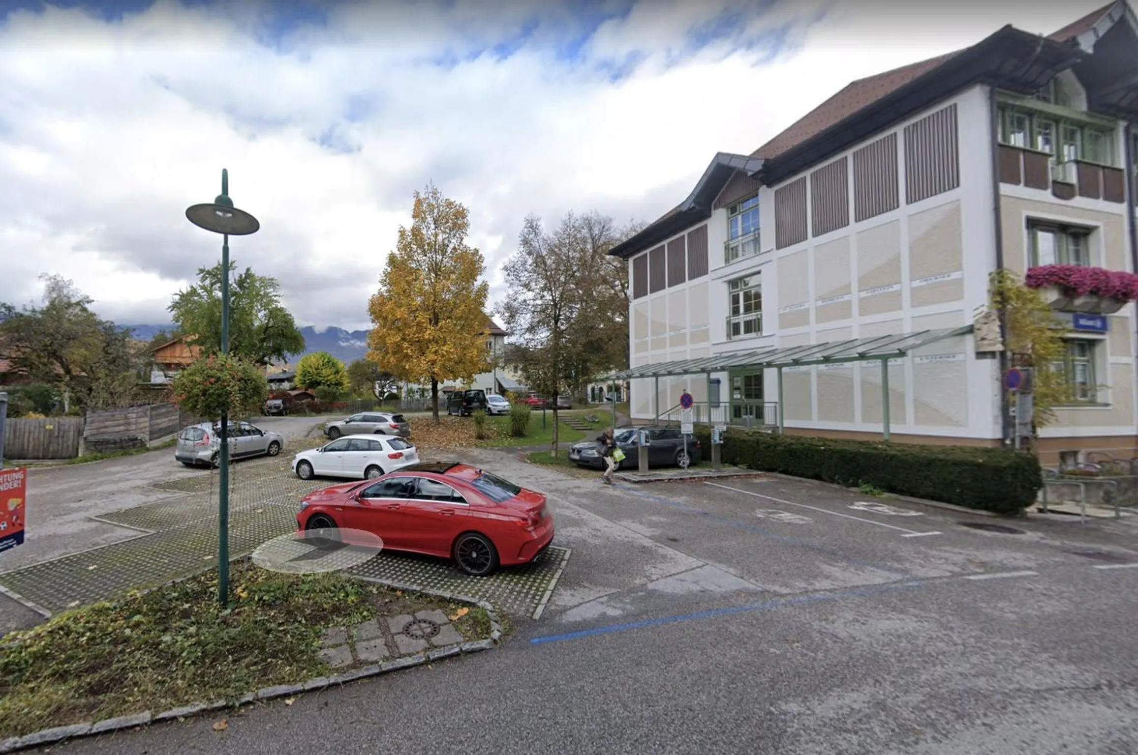 Parking in Wanderlust Boutique Rooms