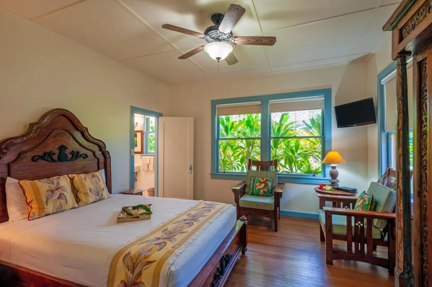 Queen Suite in Poipu Plantation Vacation Rentals