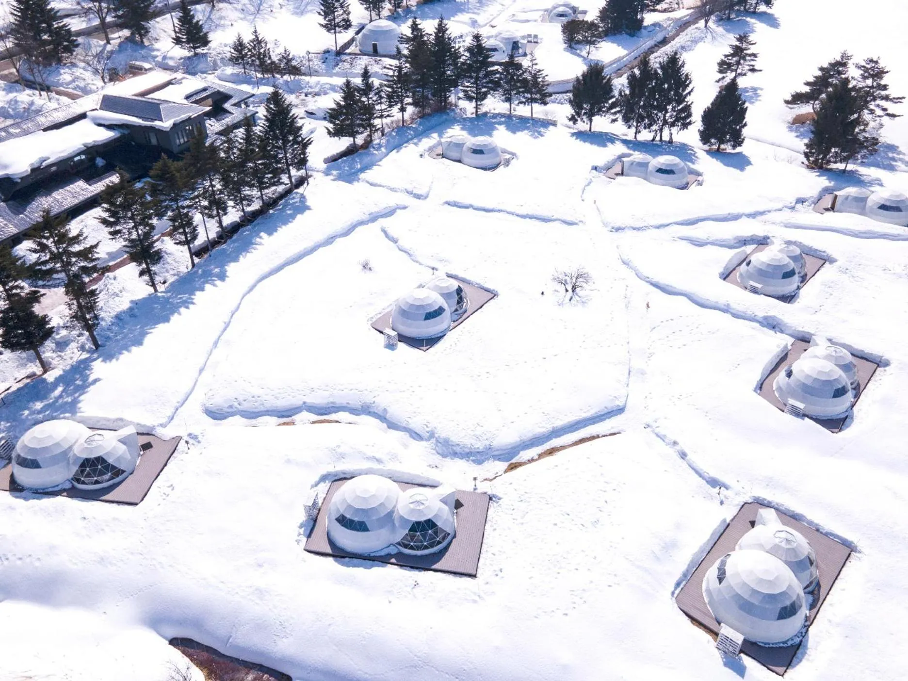 Property building in Glamprook Iizuna