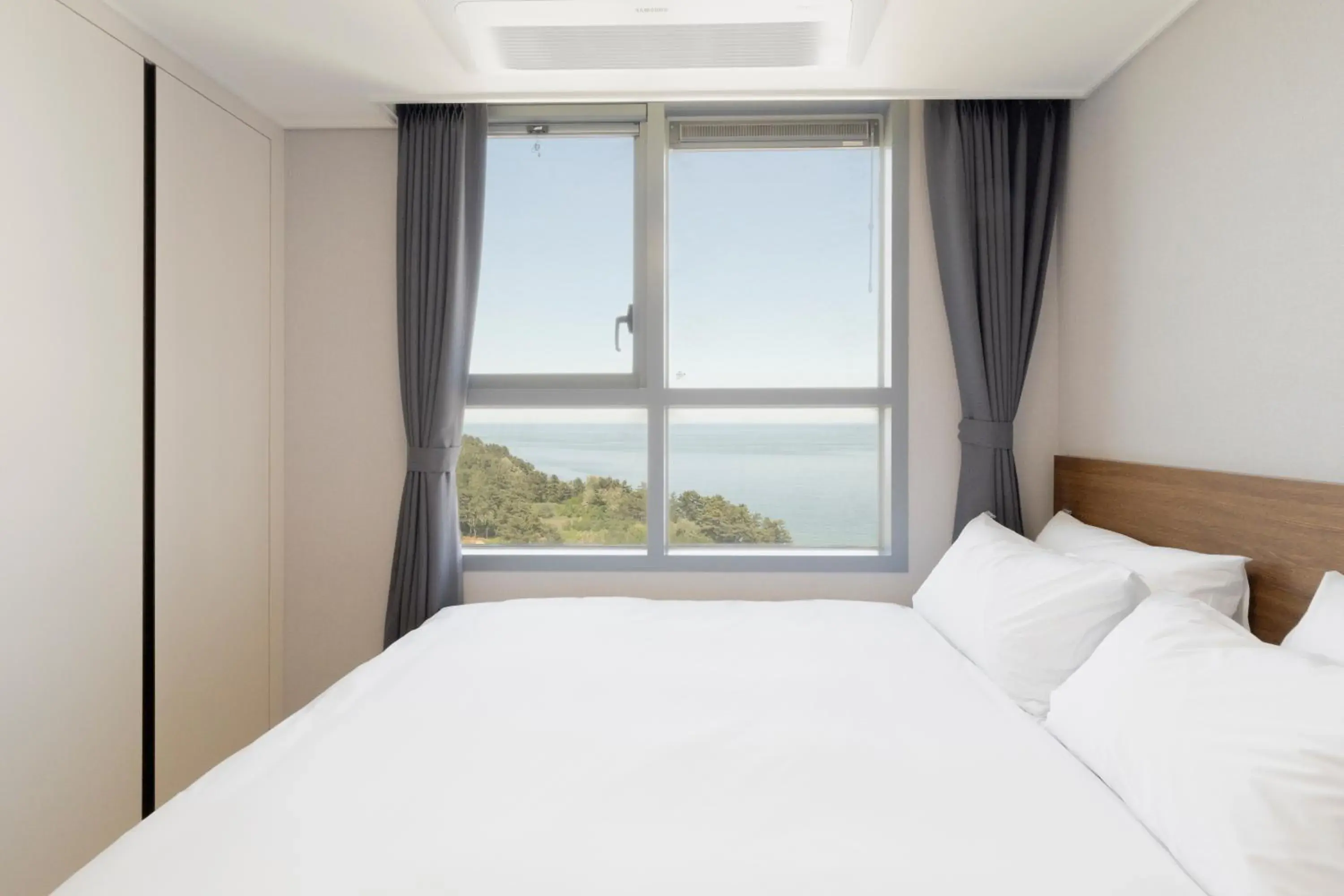 Corner Suite in Donghae Oceancity Residence Hotel Corner Suite in Donghae Oceancity Residence Hotel