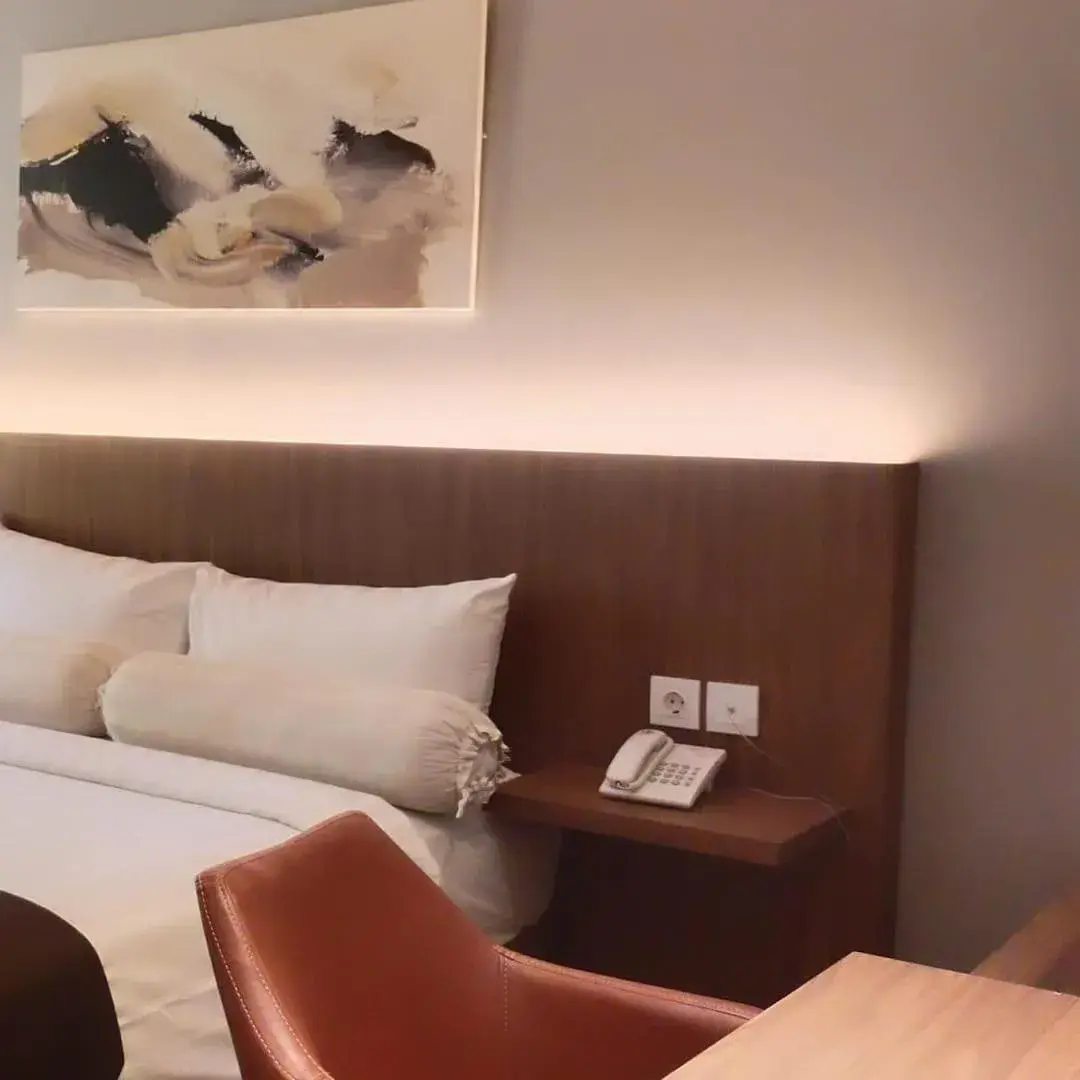 Deluxe Double Room in Votel Krakatau Boutique Hotel Semarang Deluxe Double Room in Votel Krakatau Boutique Hotel Semarang