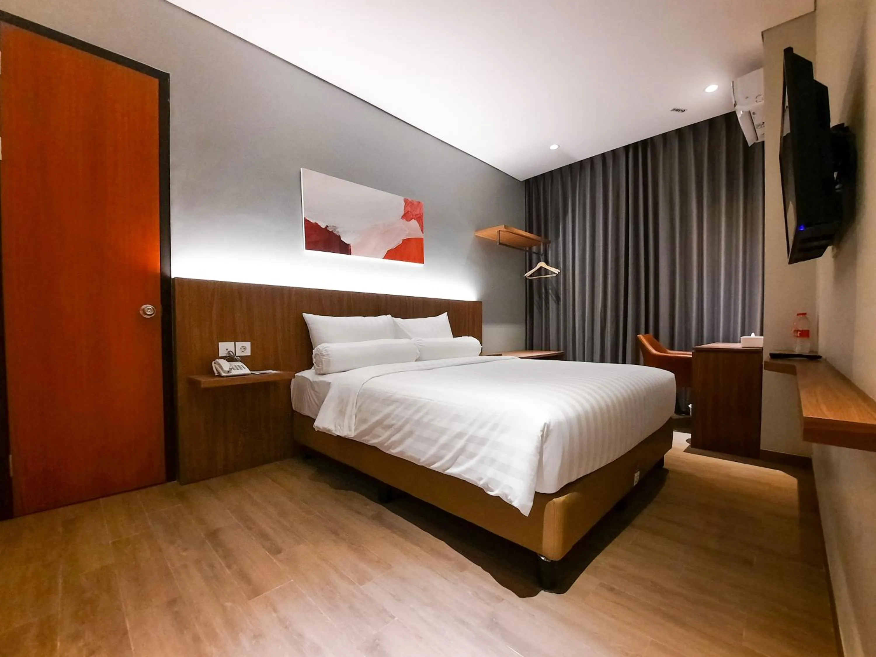 Bed in Votel Krakatau Boutique Hotel Semarang