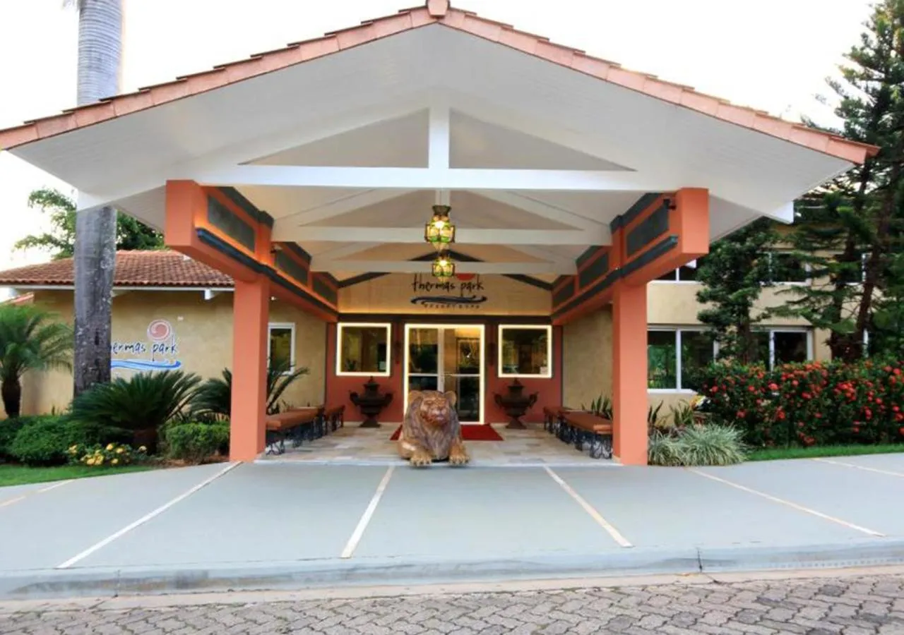 Facade/entrance in Hot Beach Raízes