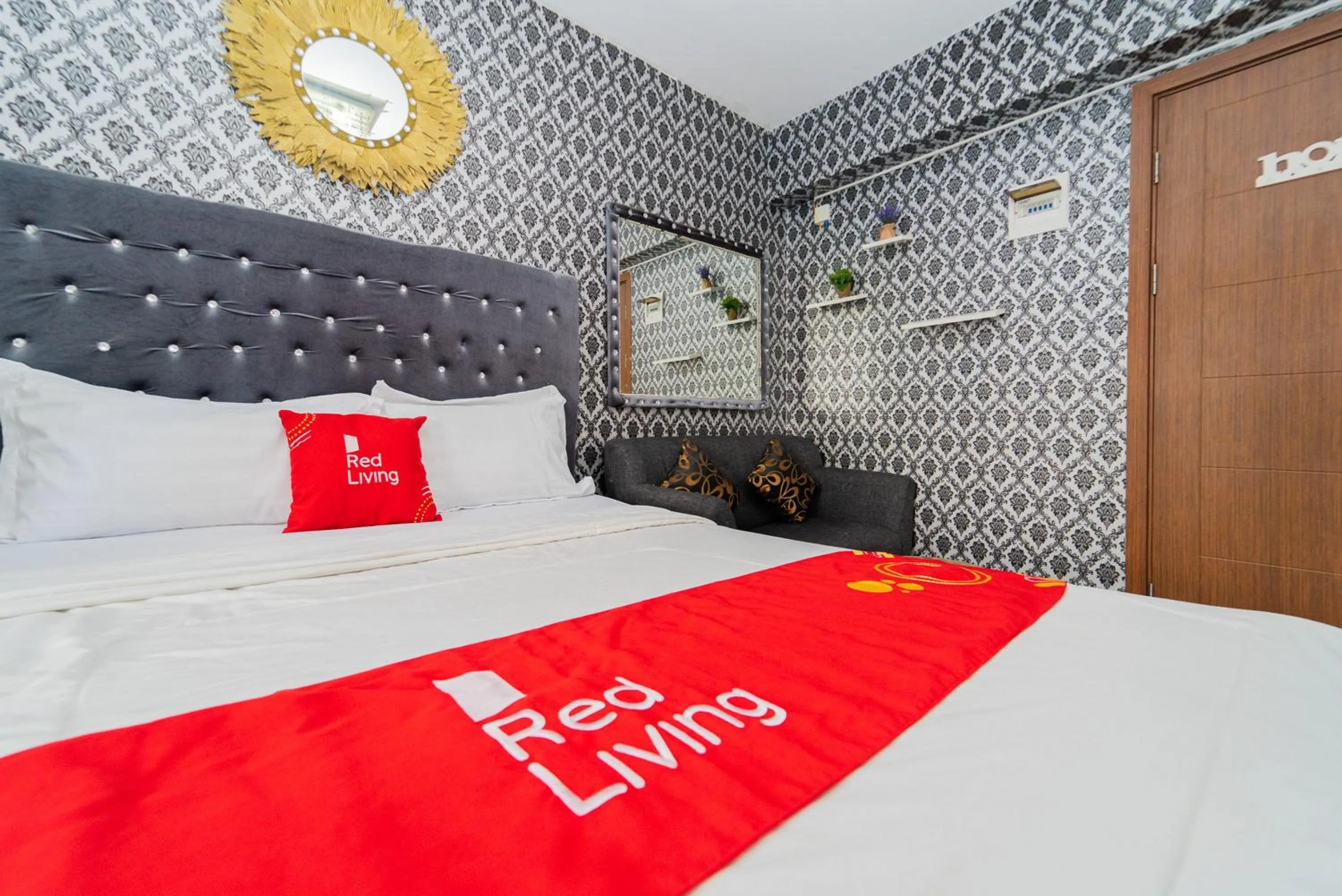 Bed in RedLiving Apartemen Cinere Resort - Gold Room
