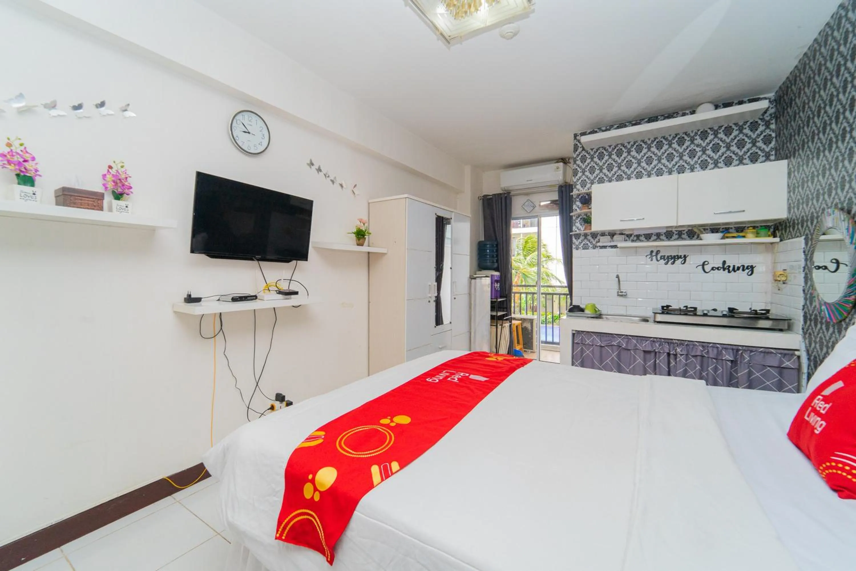 Bed in RedLiving Apartemen Cinere Resort - Gold Room