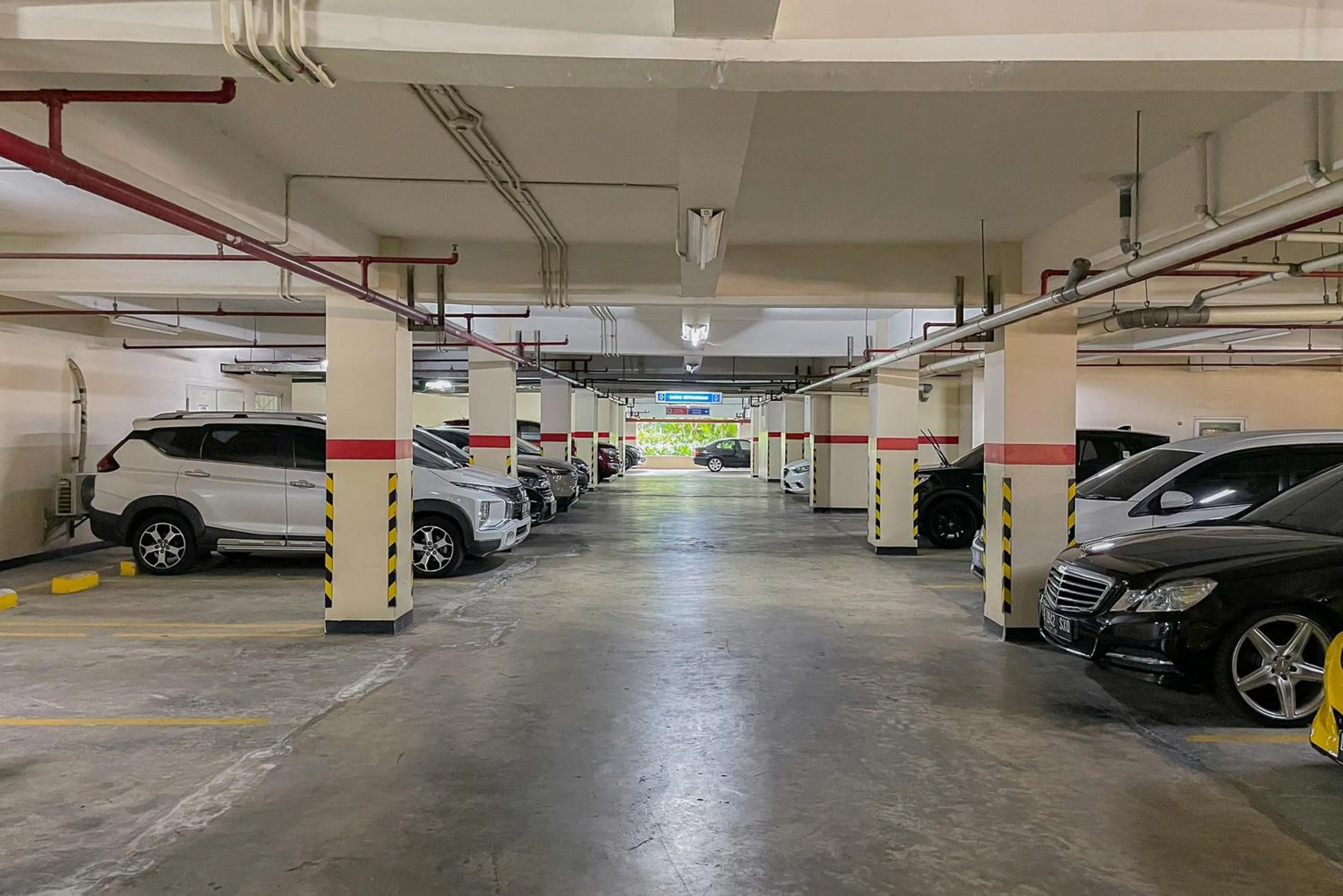 Parking in RedLiving Apartemen Cinere Resort - Gold Room