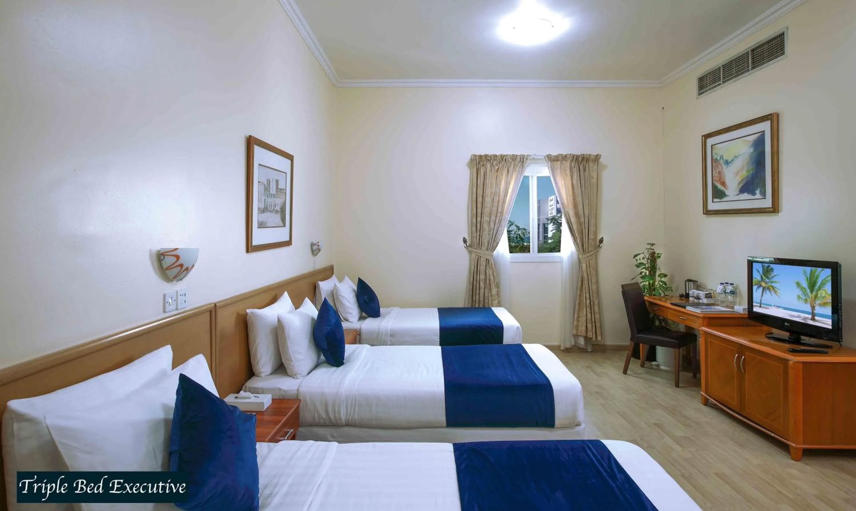 TV and multimedia, Bed in Al Seef Hotel