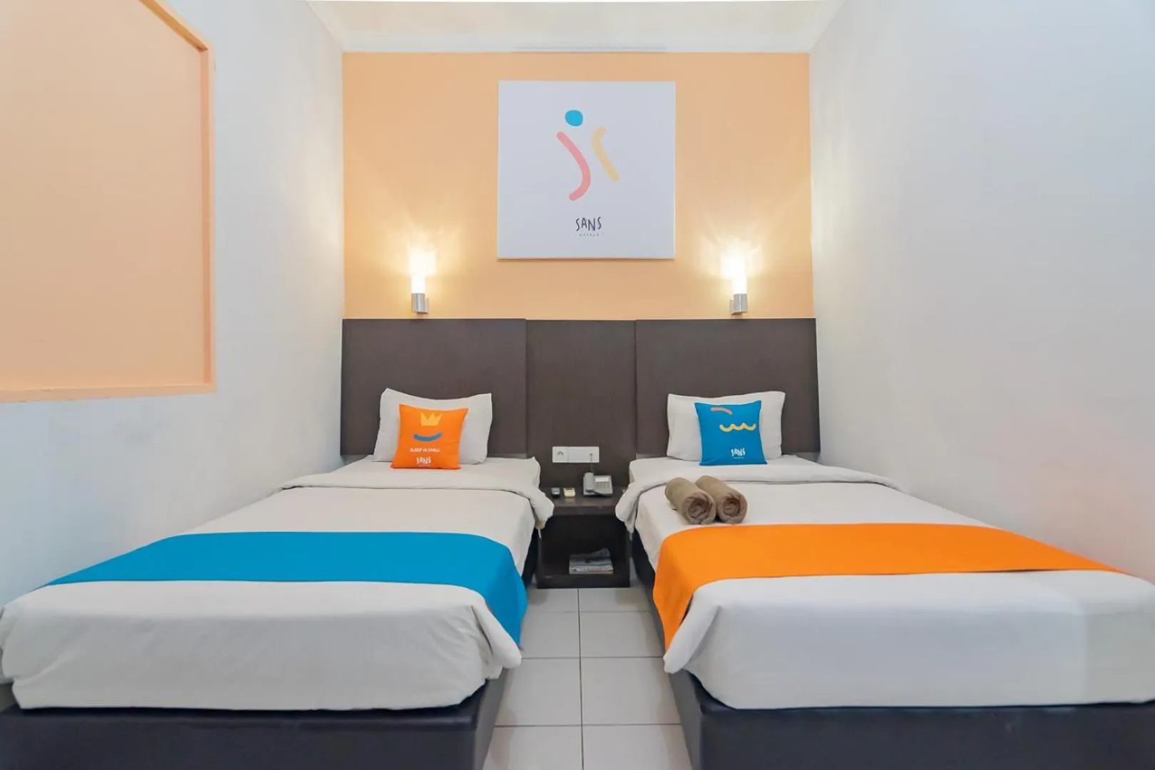 Bedroom in Sans Hotel Cihampelas Bandung