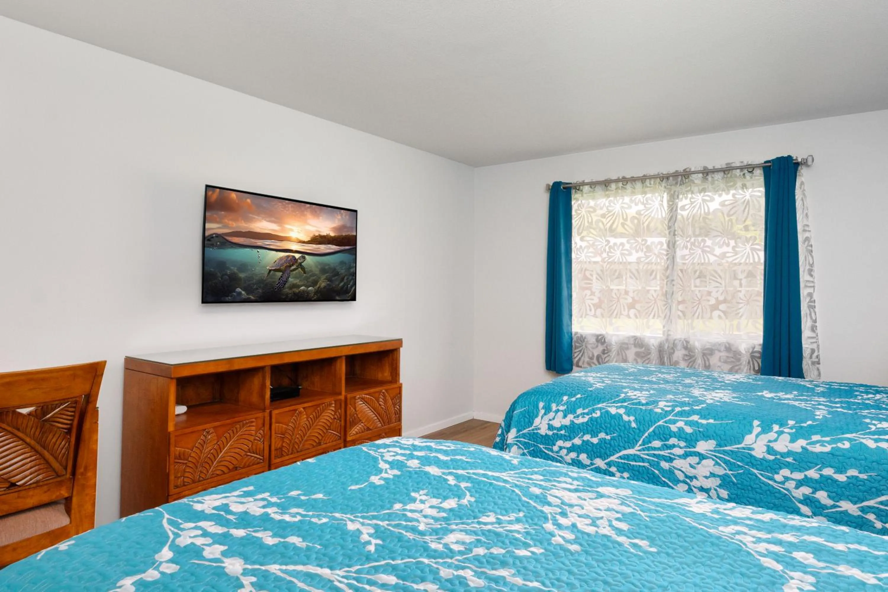 Bed in Castle Waimea Country Lodge