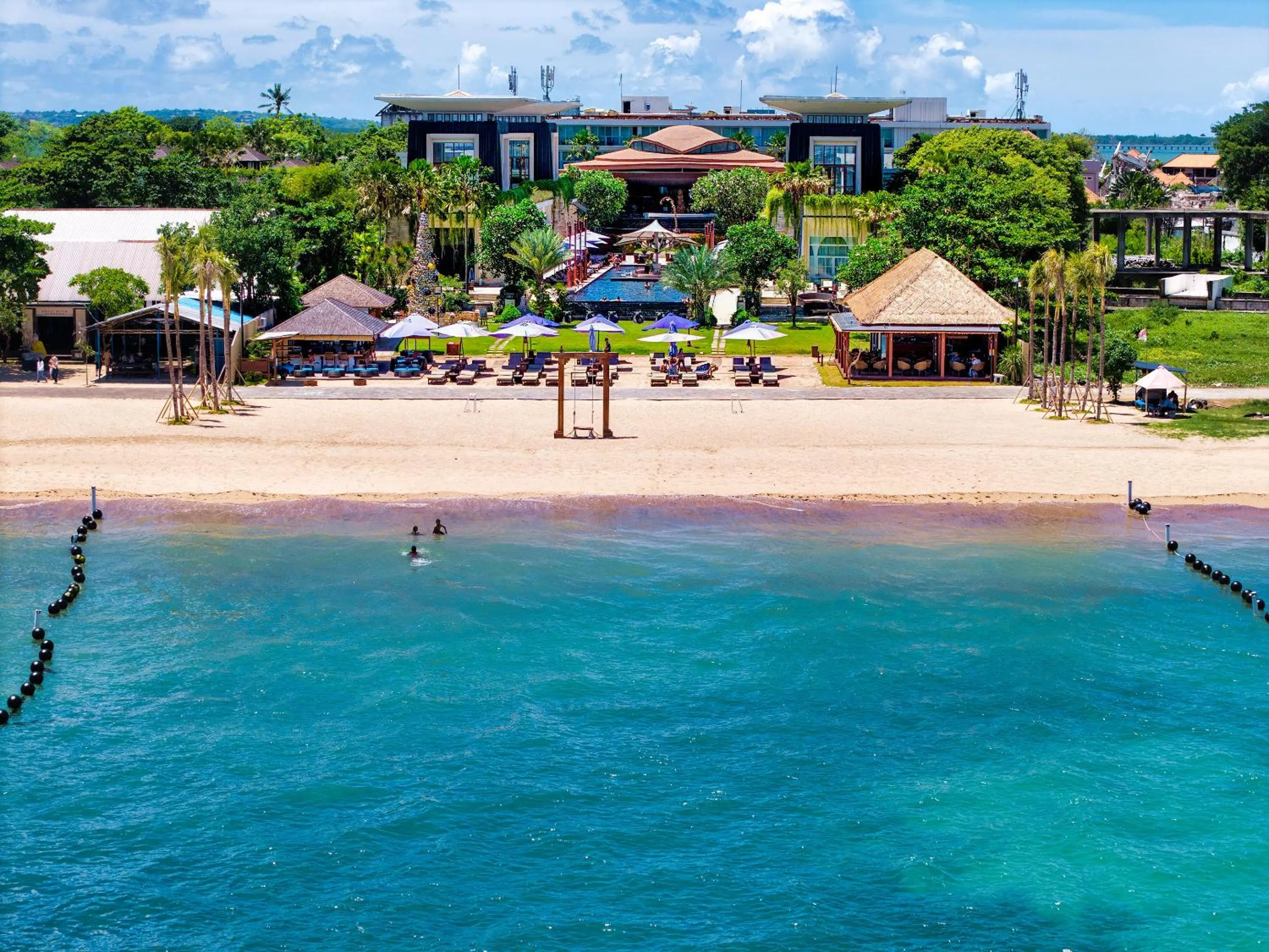 Beach in The Sakala Resort Bali All Suites