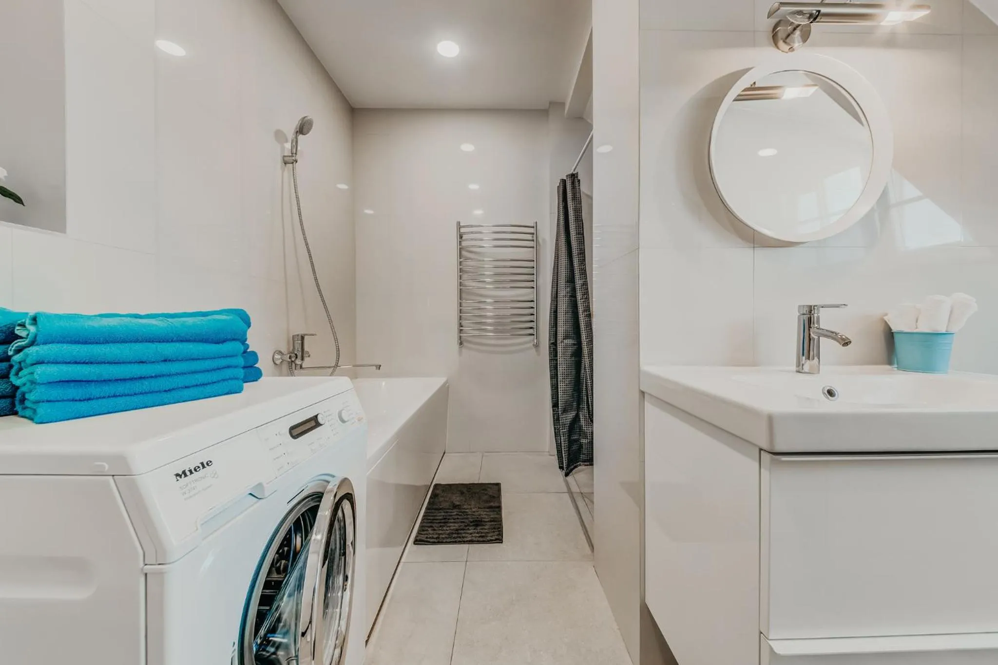 Bathroom in Spacious - 140 square meters Apartment, Vilnius City Centre