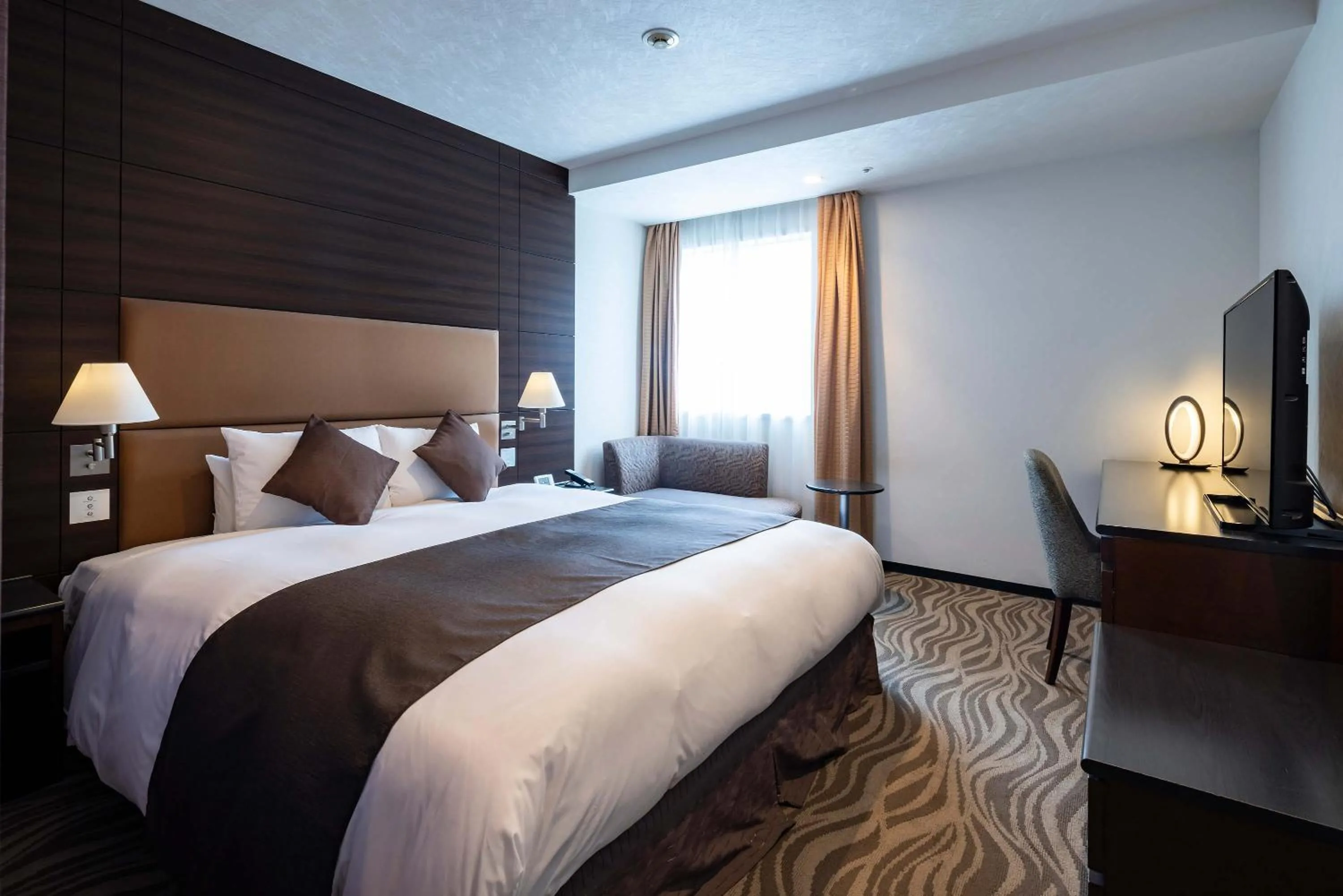 Photo of the whole room, Bed in Hotel Metropolitan Takasaki