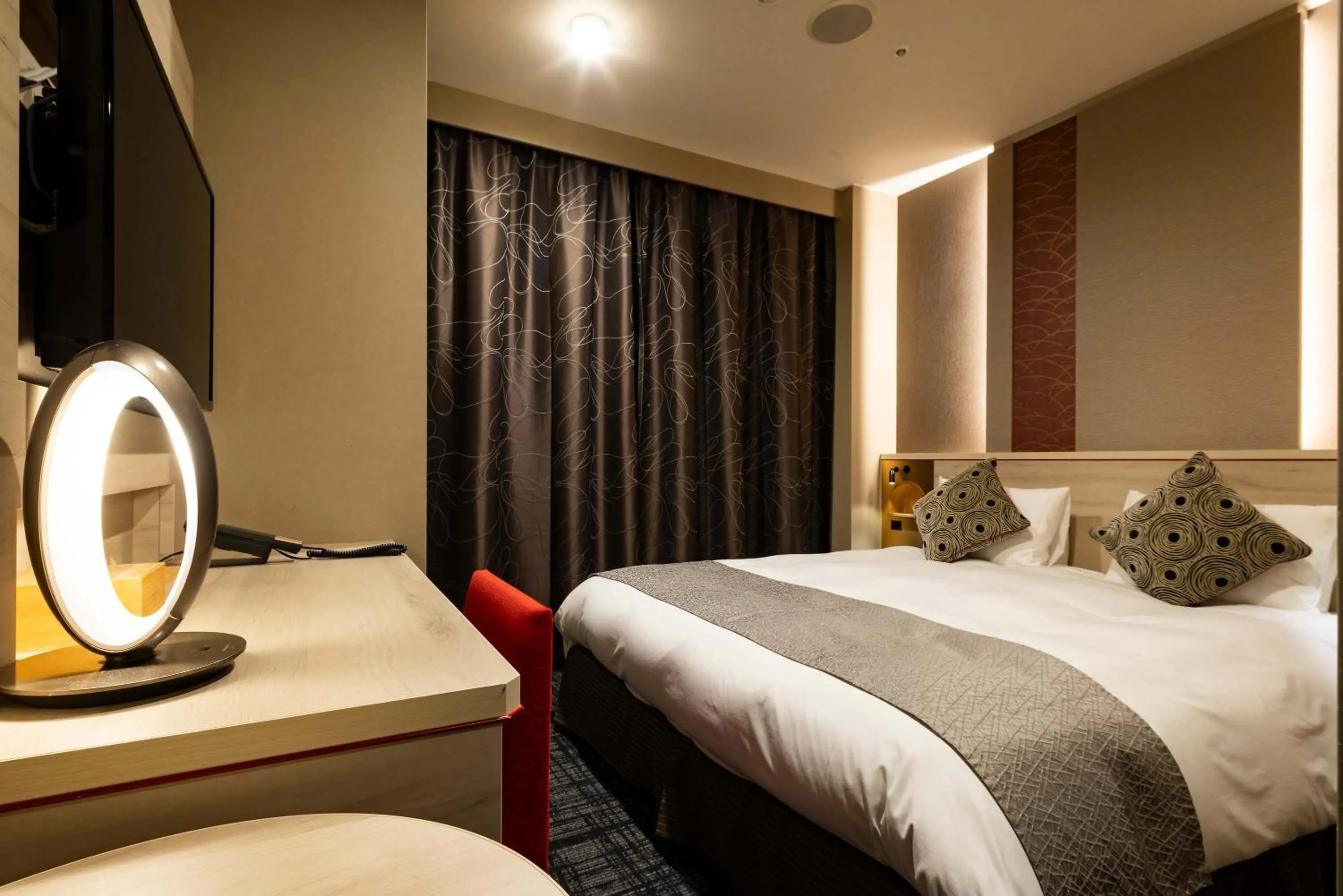 Photo of the whole room, Bed in Hotel Metropolitan Takasaki