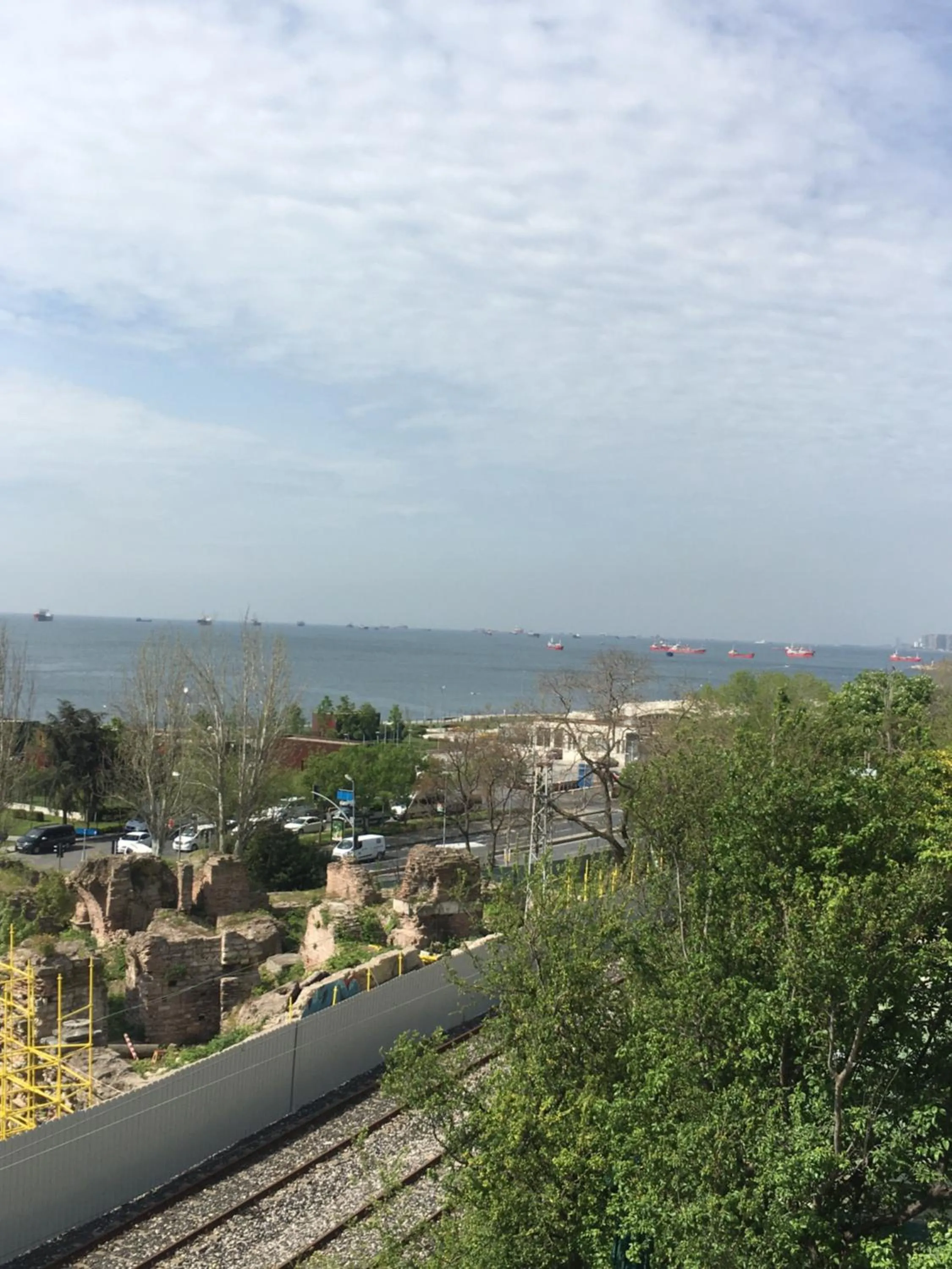 Neighbourhood in Marmara House&Apartments