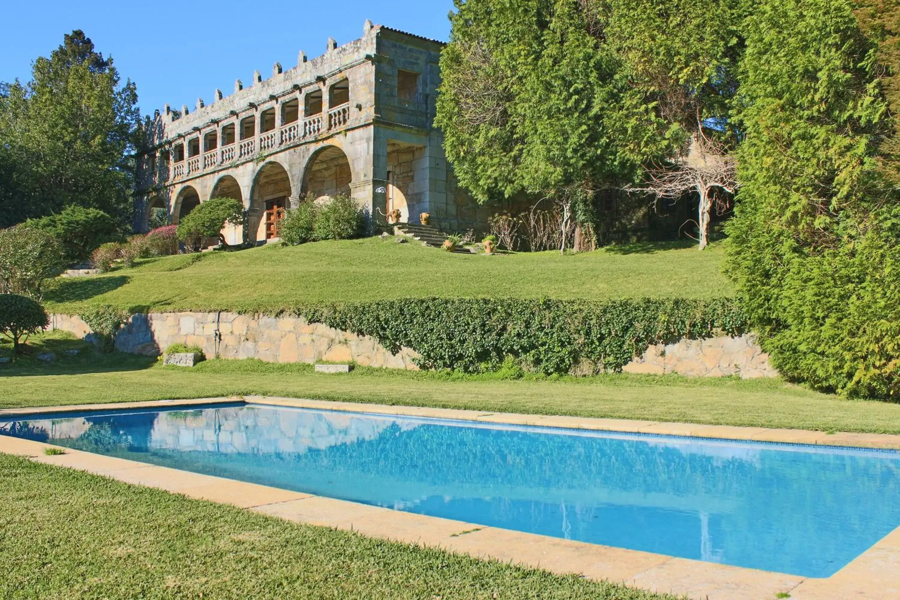Exclusivo pazo Gallego en las Rias Baixas Exclusivo pazo Gallego en las Rias Baixas
