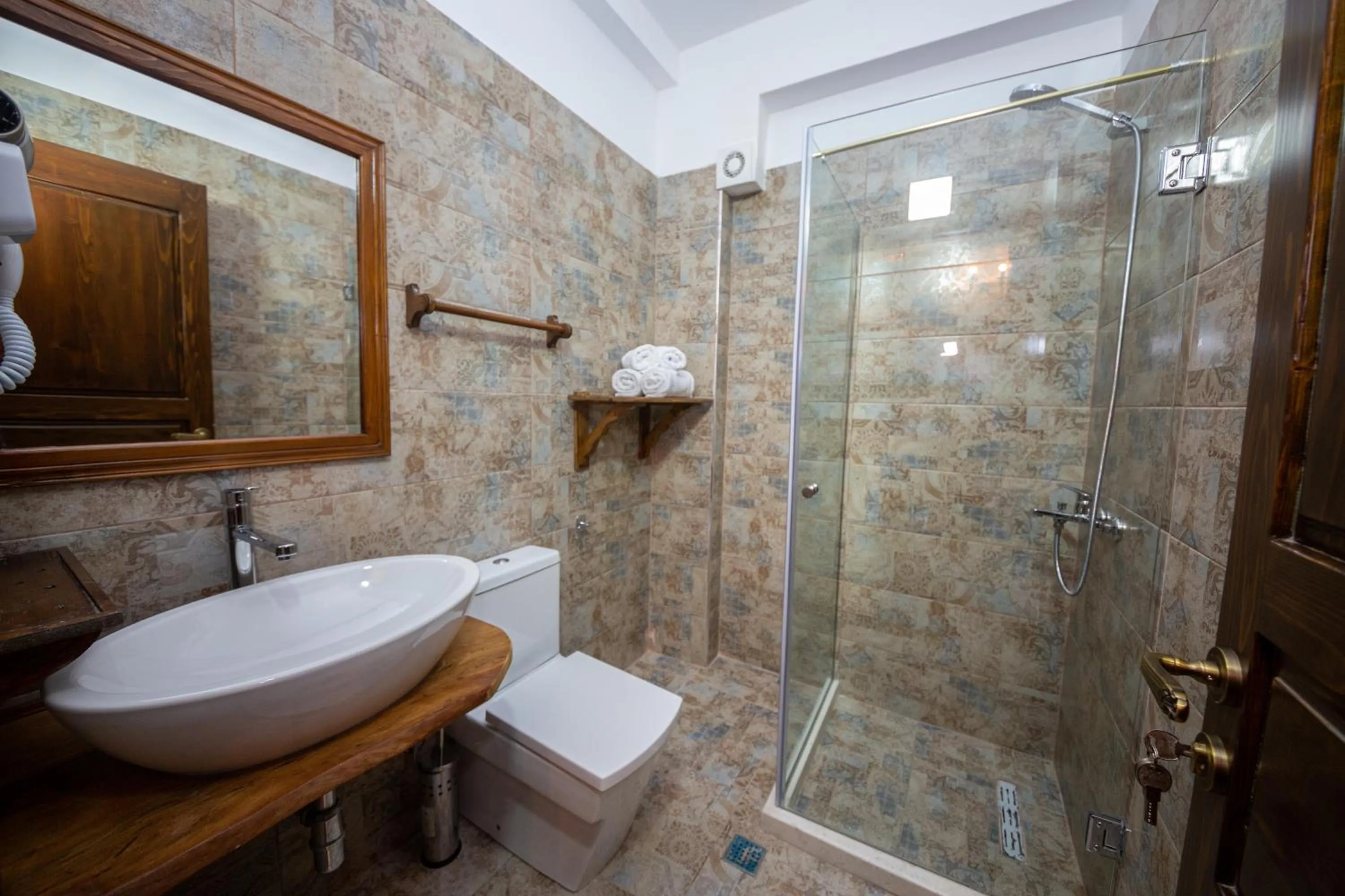 Bathroom in Berati Castle Hotel