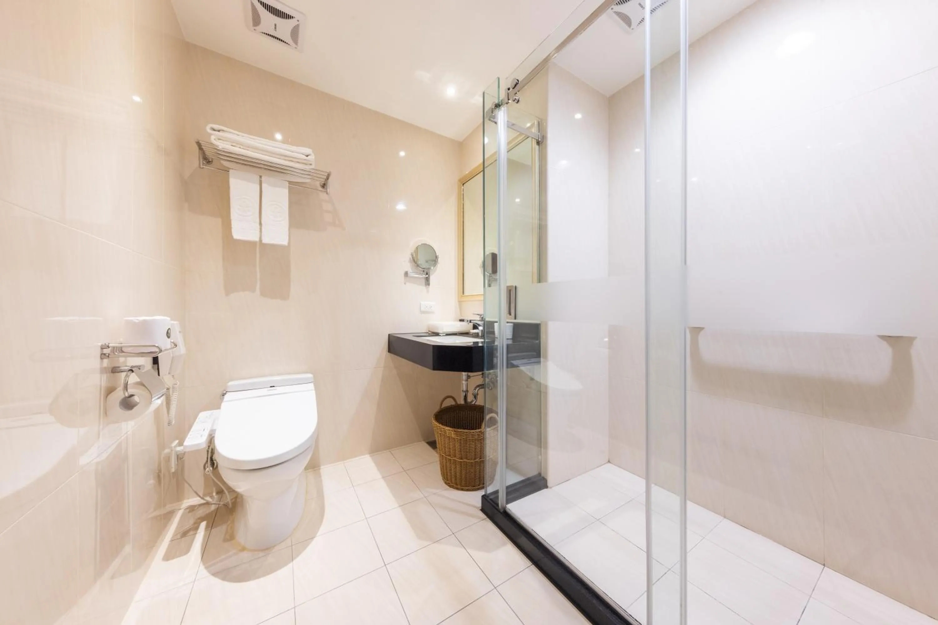 Bathroom in Taoyuan Yuehua Hotel & Golf Club