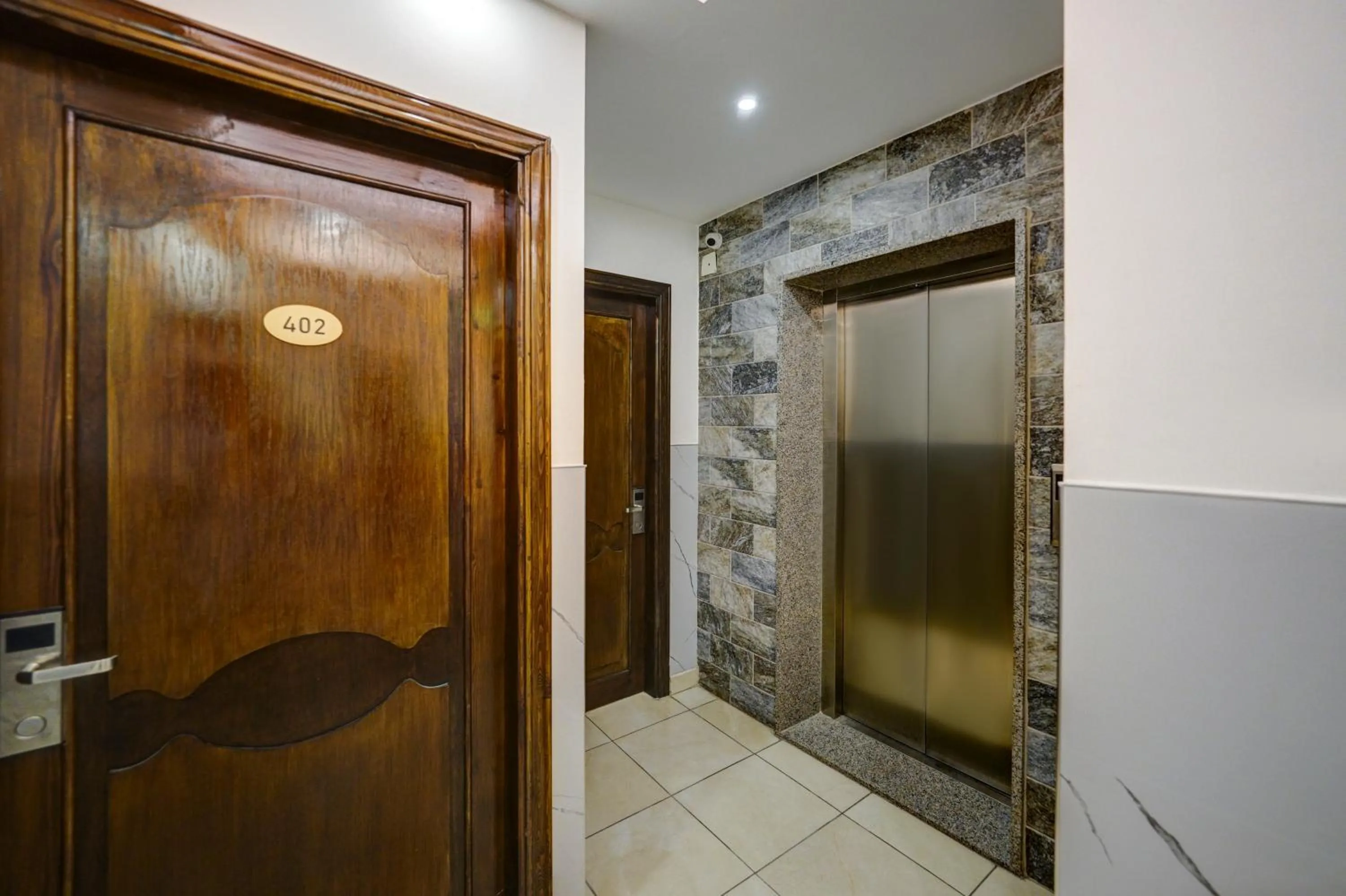 elevator in Down Town Hotel