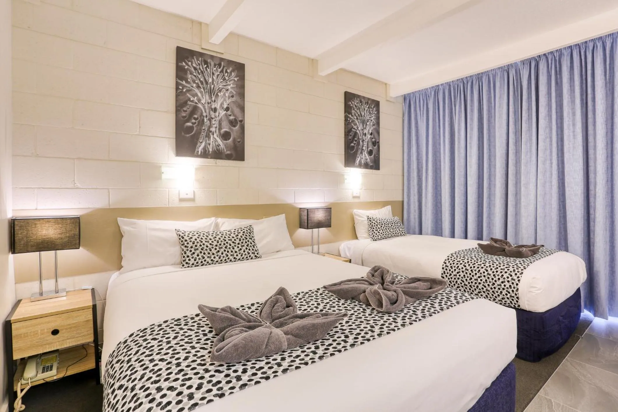 Bed in Castle Creek Motor Inn Euroa