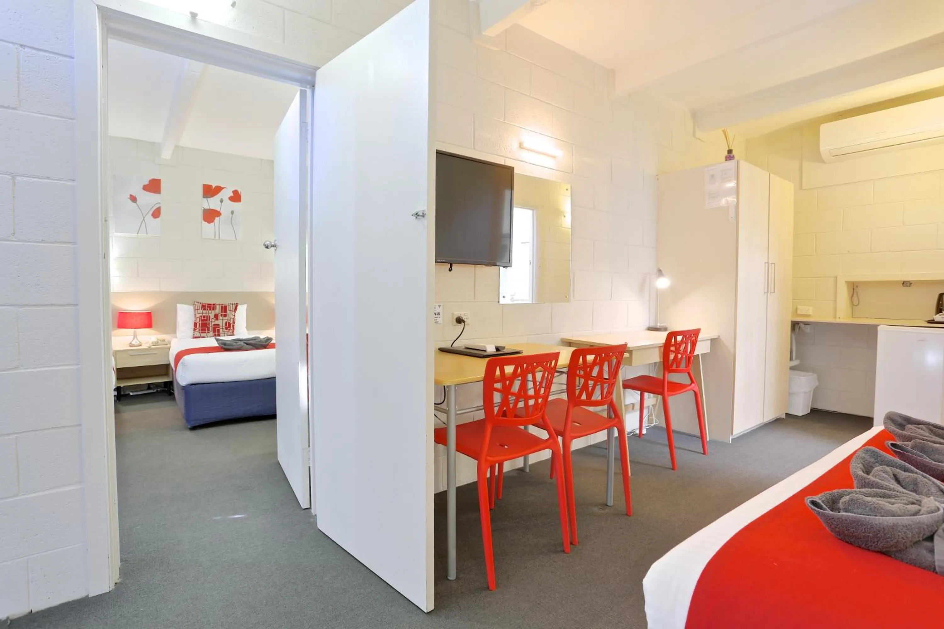 Bed in Castle Creek Motor Inn Euroa