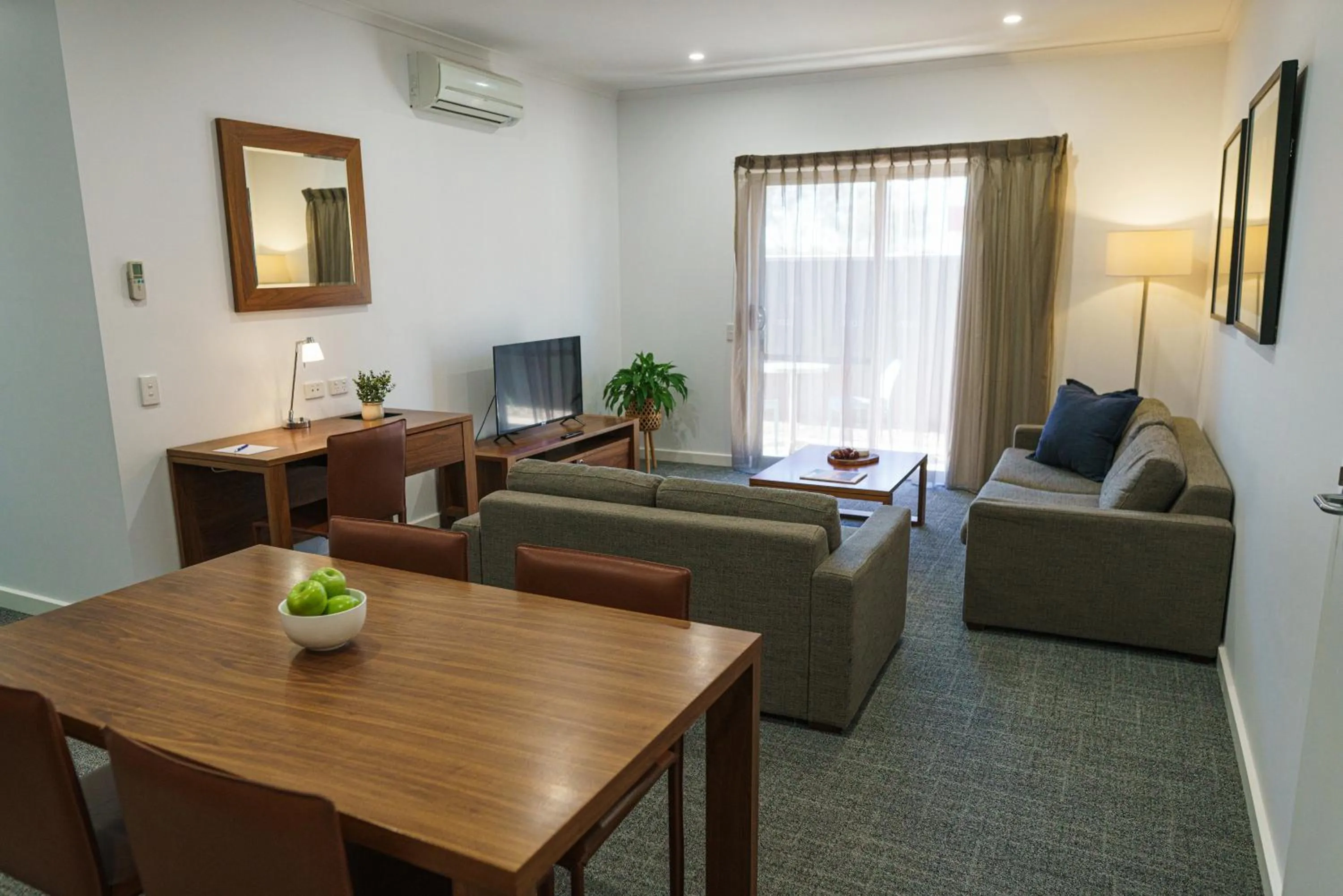 Communal lounge/ TV room in Aligned Corporate Residences Whyalla