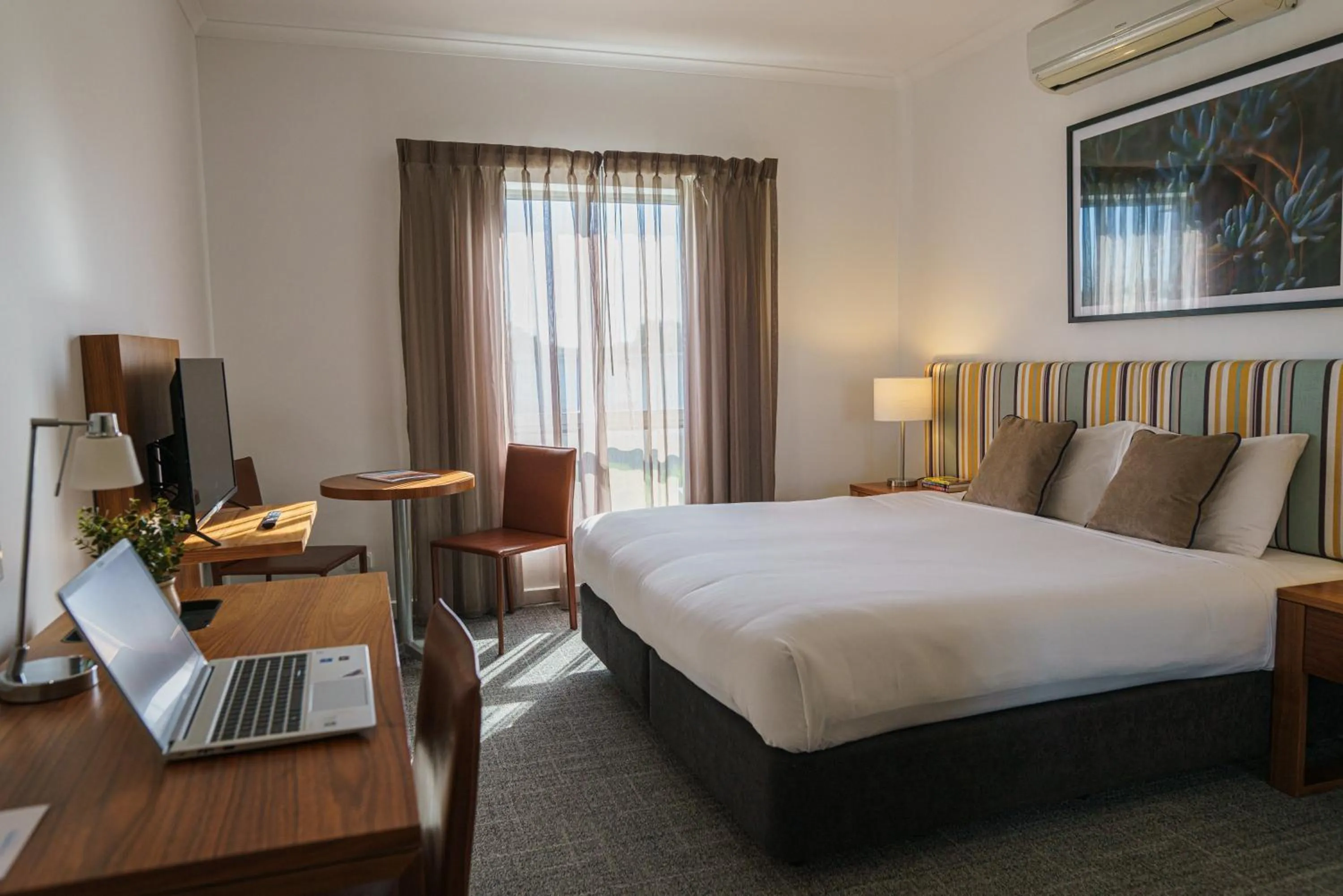 Bed in Aligned Corporate Residences Whyalla