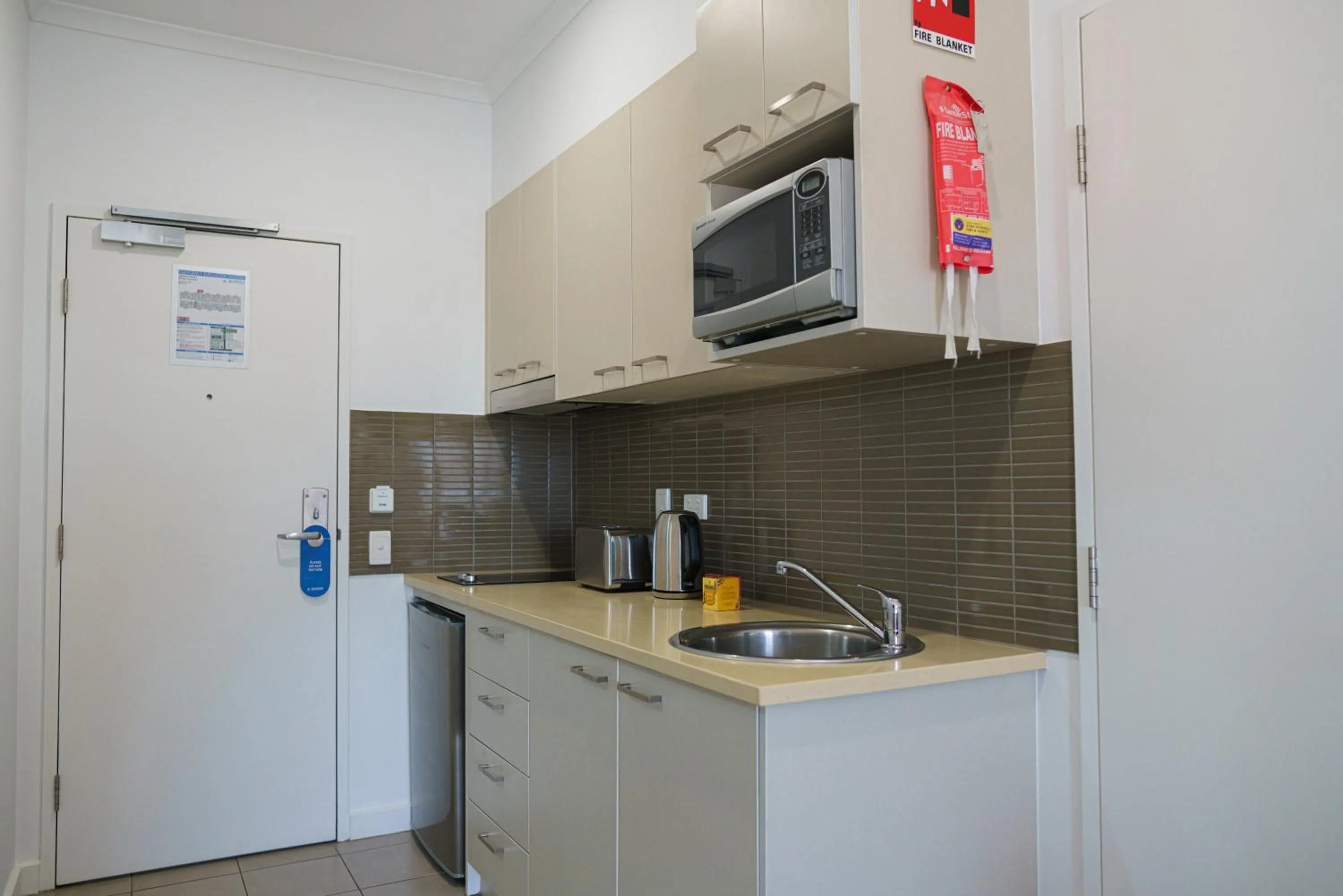 Kitchen or kitchenette in Aligned Corporate Residences Whyalla