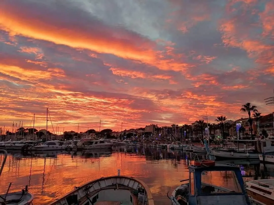 Sunset in Villa Cocody