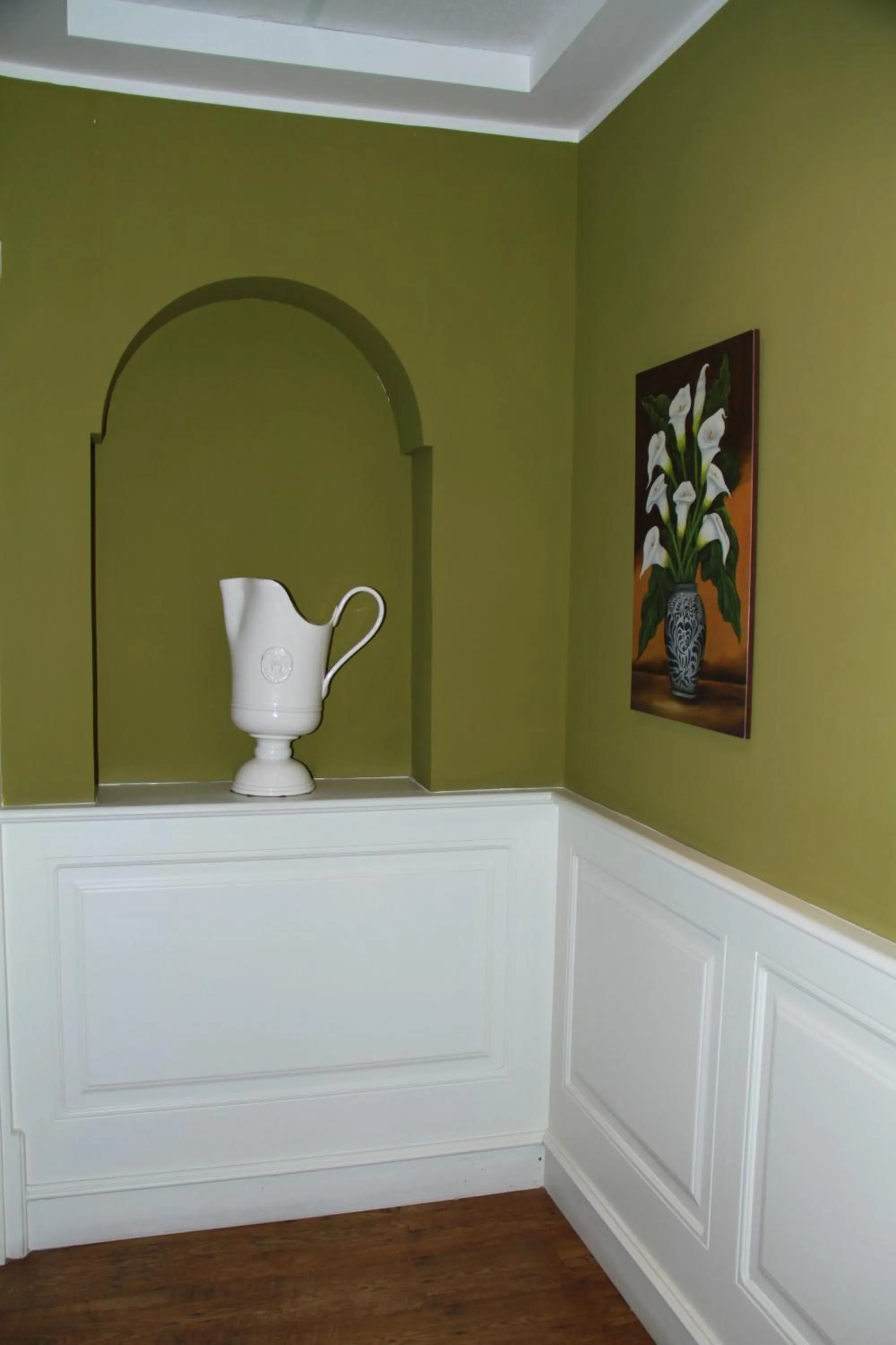 Decorative detail in Hotel Mediterraneo